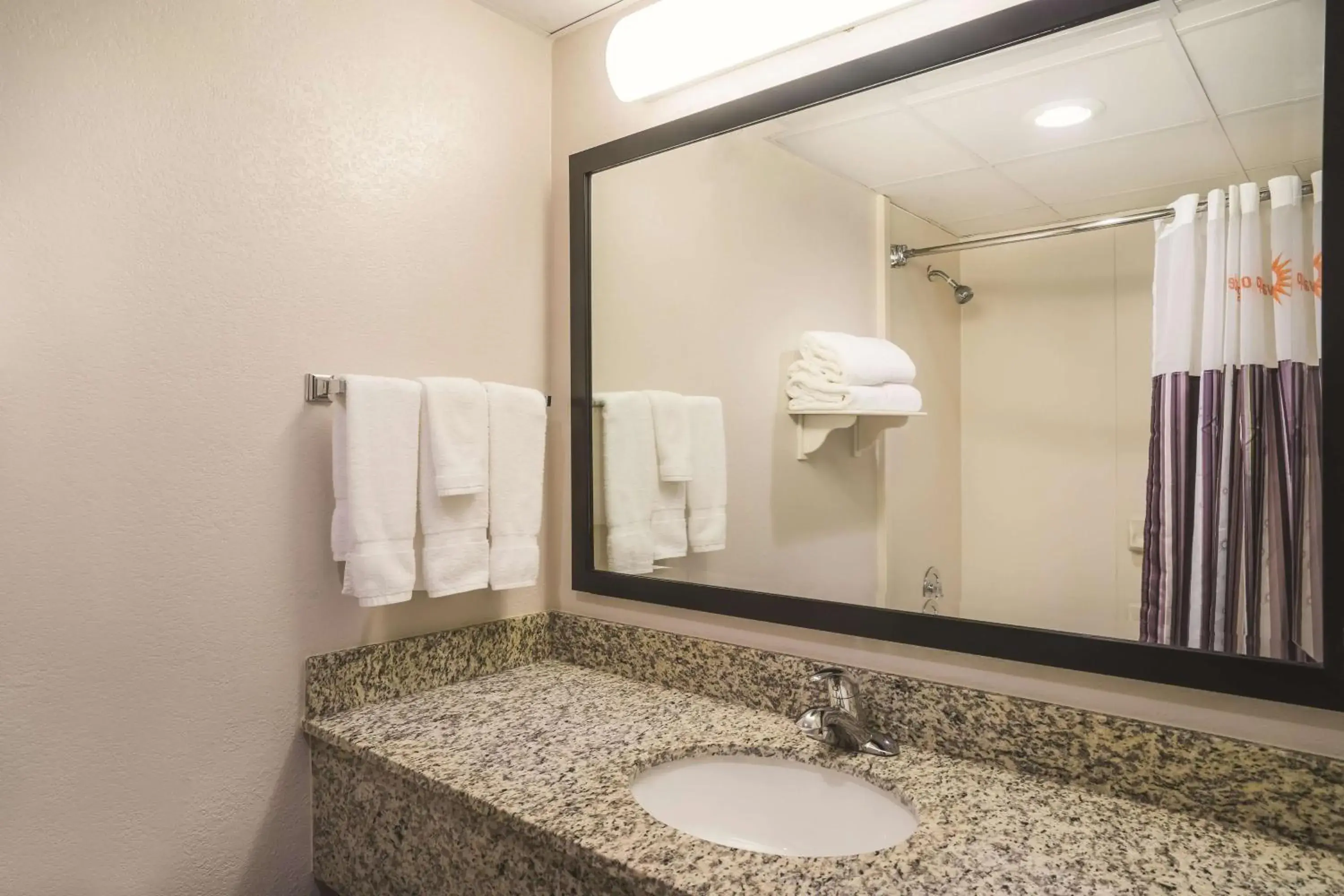 King Suite - Non-Smoking in La Quinta Inn by Wyndham and Conference Center San Angelo King Suite - Non-Smoking in La Quinta Inn by Wyndham and Conference Center San Angelo