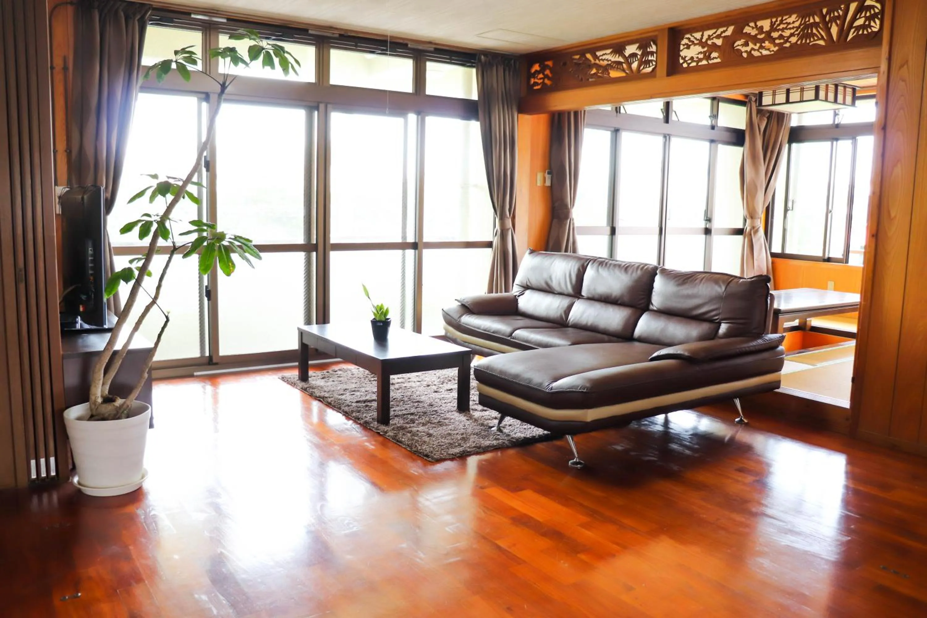 TV and multimedia in Condominium Hotel Mihama Upi