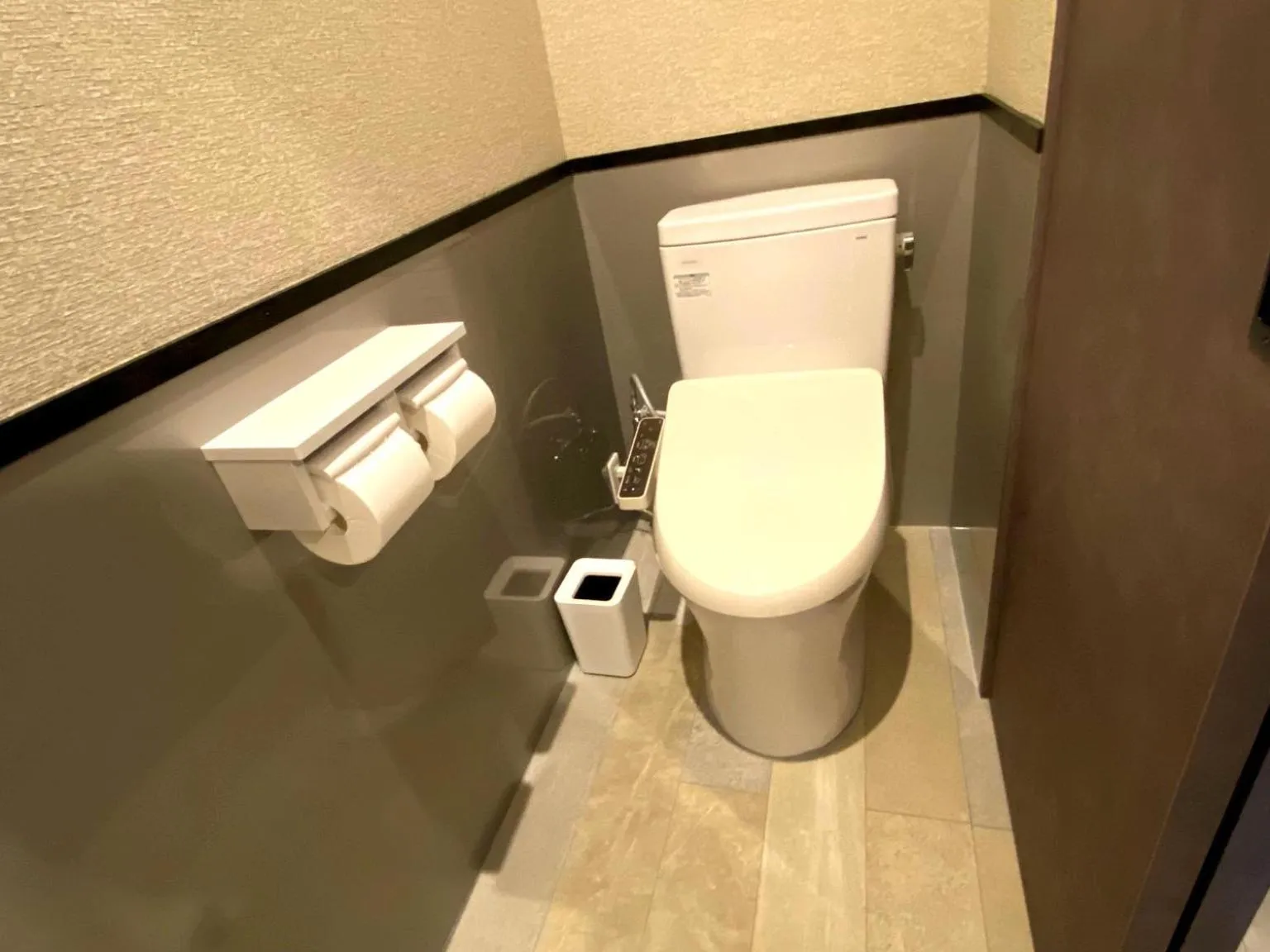 Condominium Hotel Mihama Upi