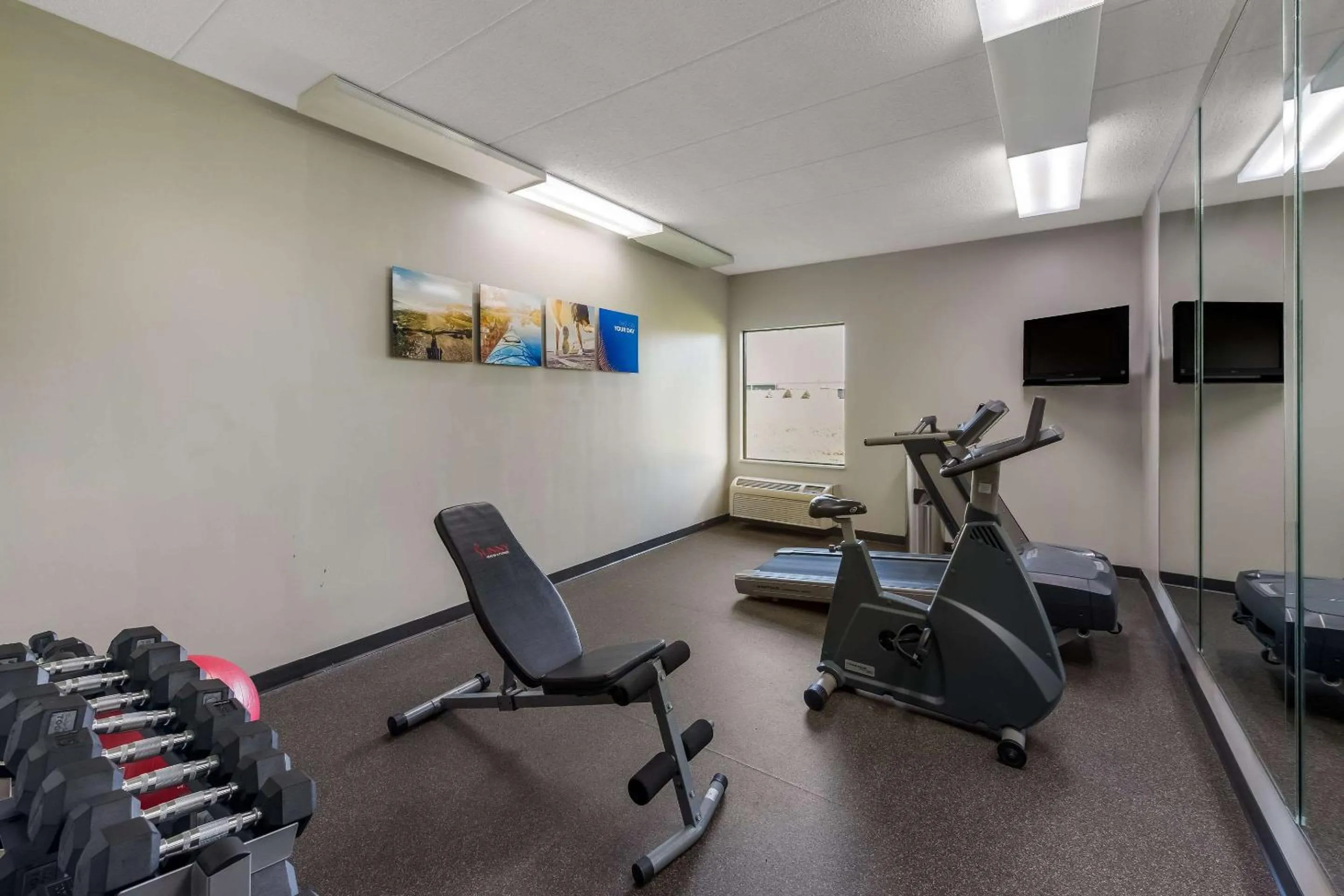 Fitness centre/facilities in Comfort Inn & Suites Tipp City Dayton North I-75