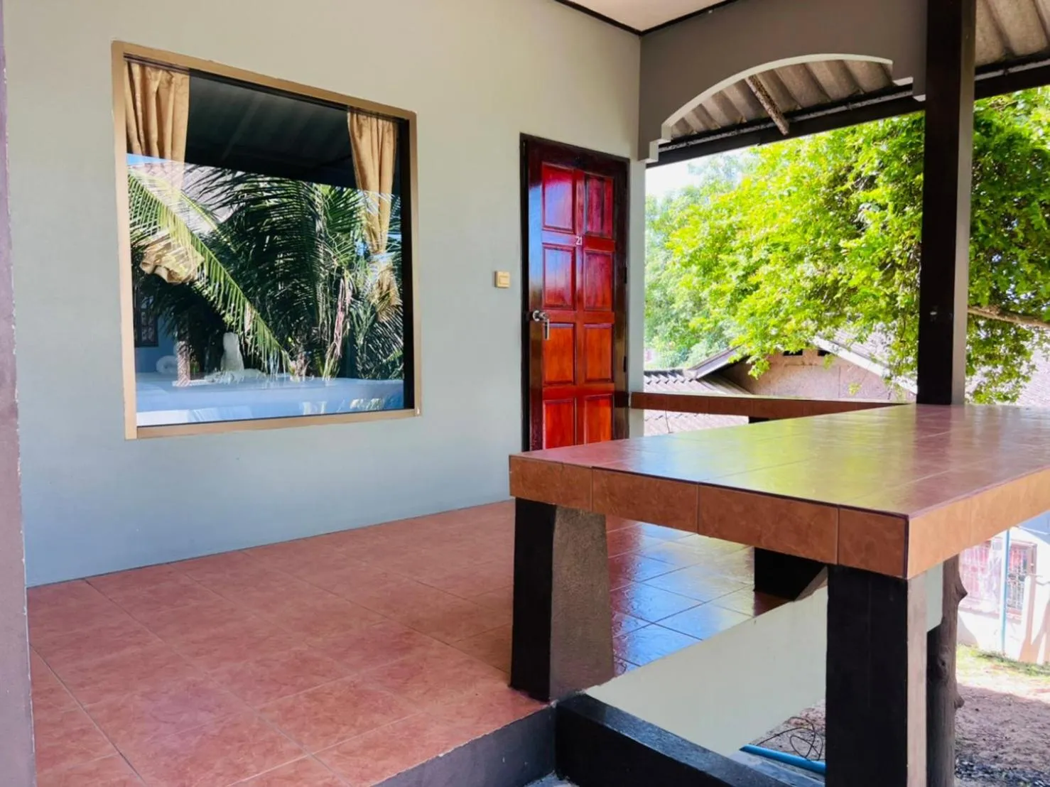 Balcony/Terrace in Phupha Bungalow Haad Rin