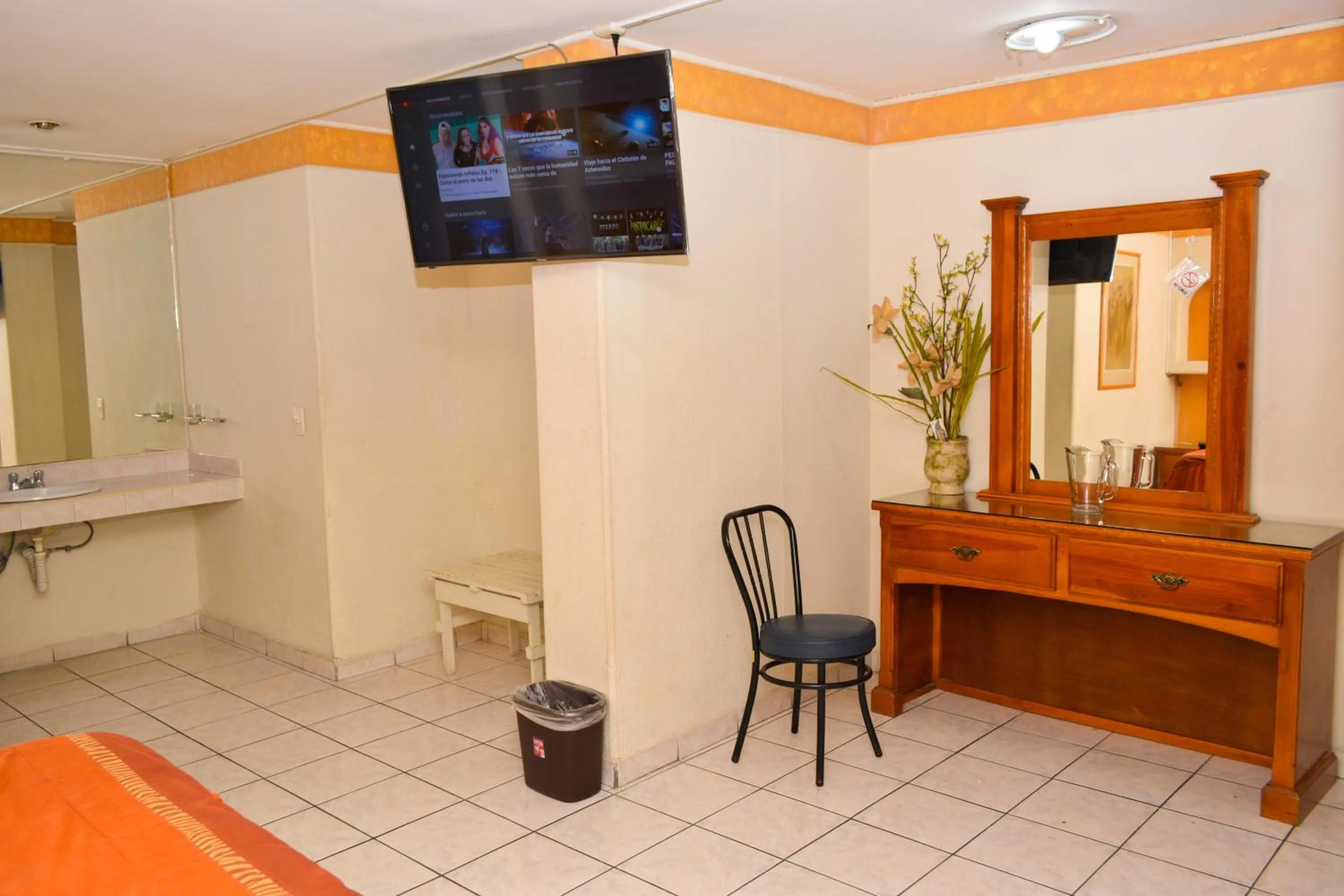 Seating area in HOTEL BAEZA