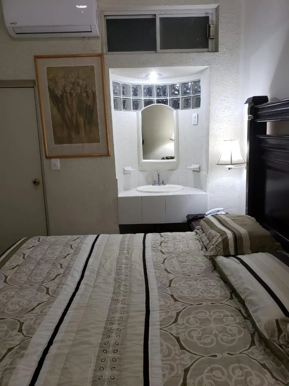 Photo of the whole room, Bed in HOTEL BAEZA