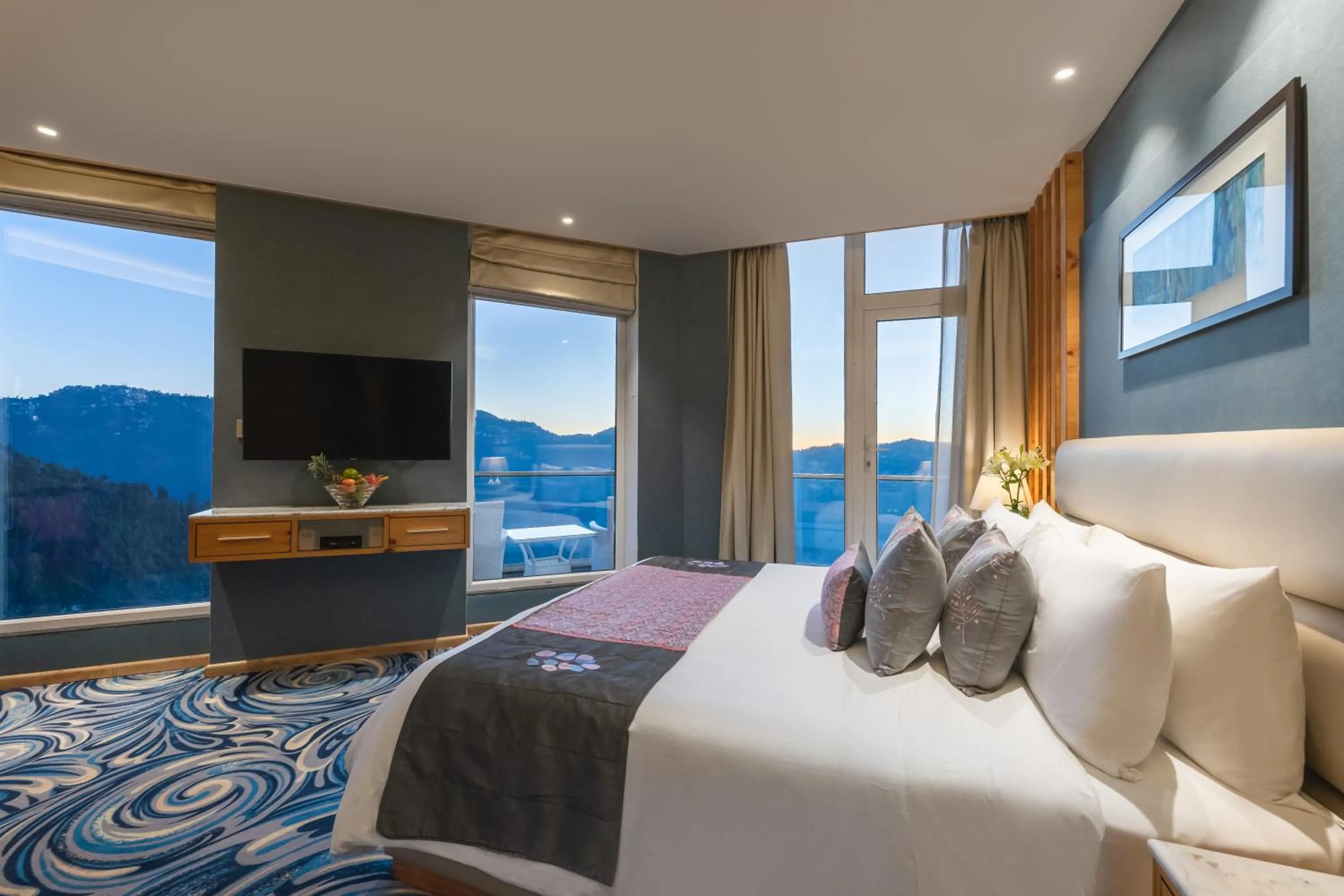 Natural landscape, Bed in Welcomhotel by ITC Hotels, Shimla