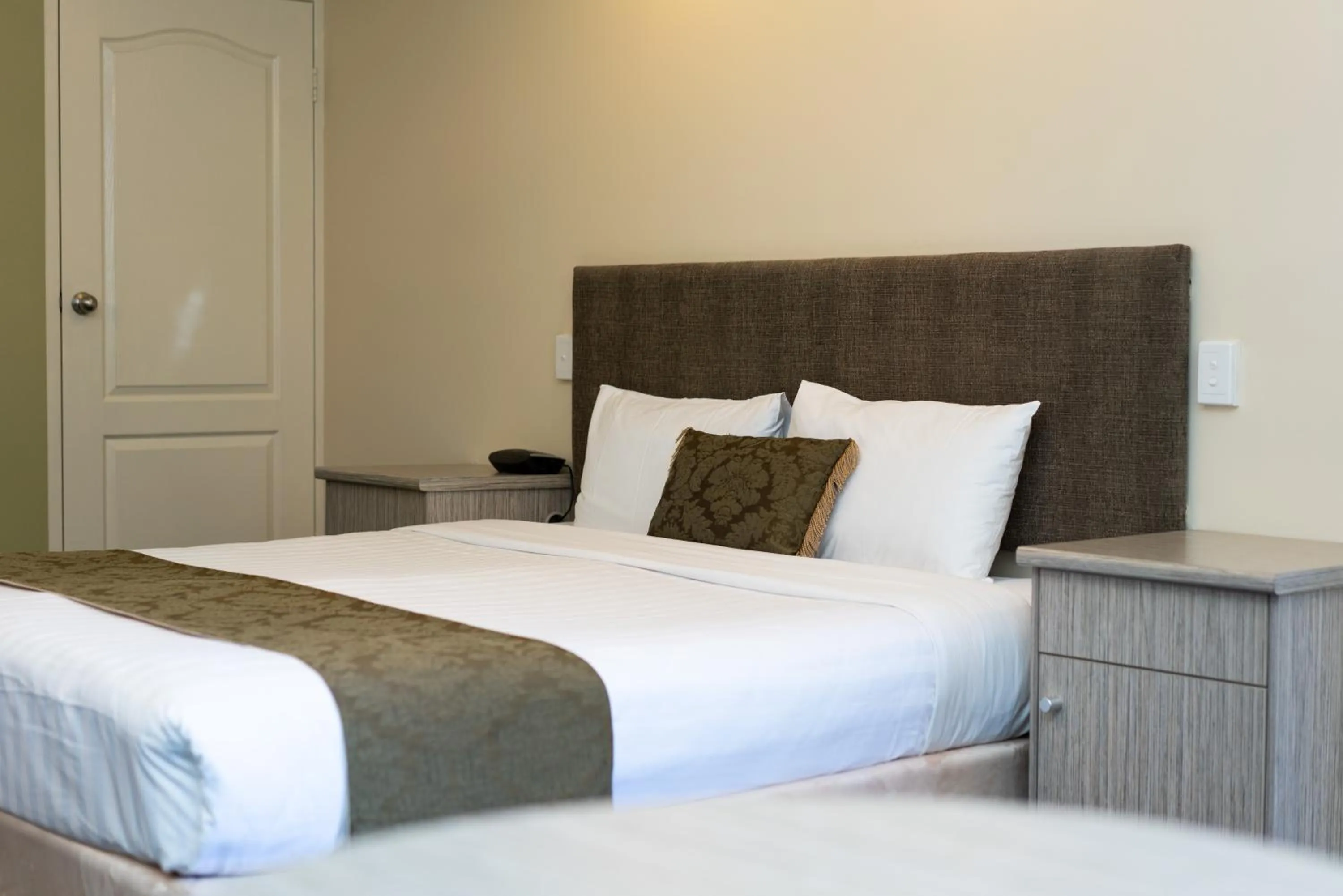 Bed in Prince of Wales Hotel