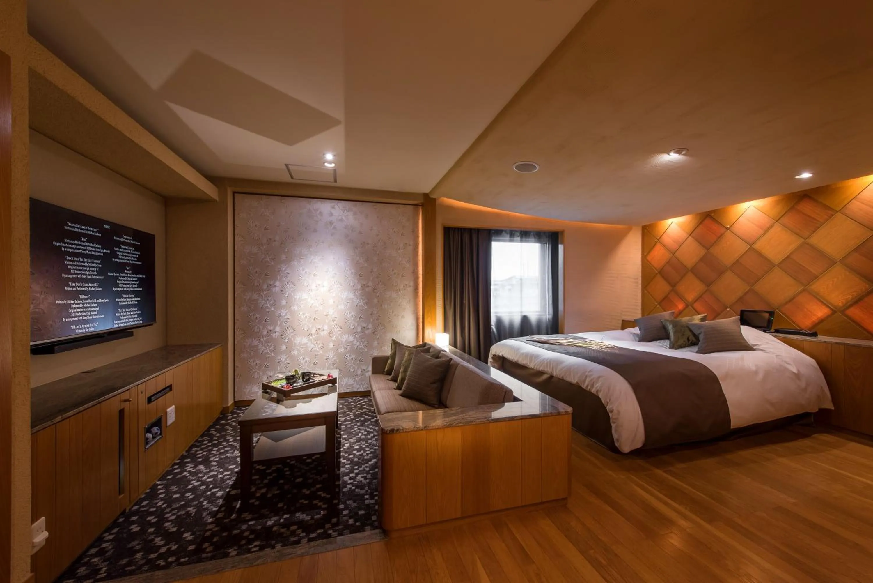 Bed in Hotel C. Chiba Shiroi