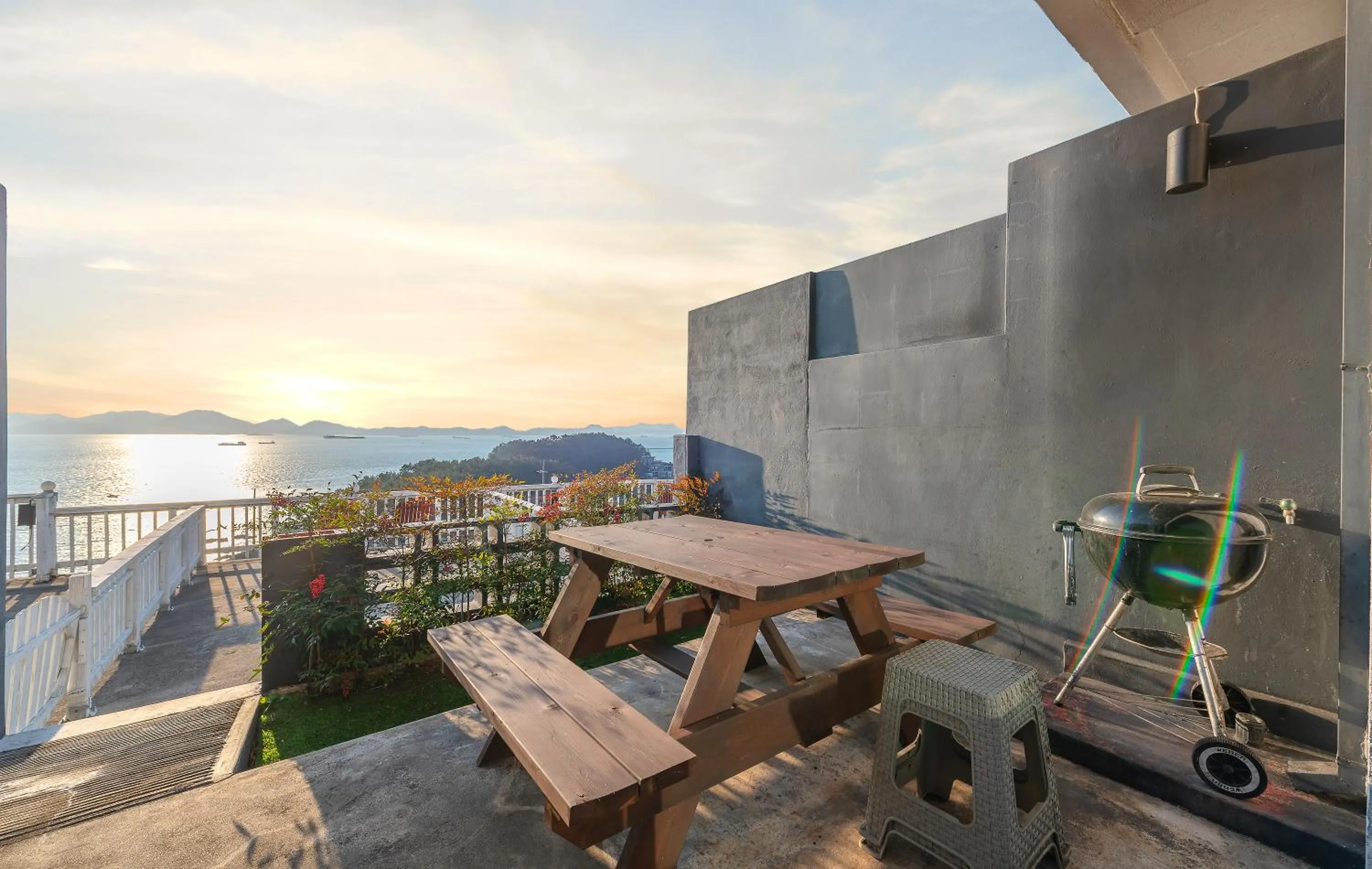 BBQ facilities in Namhae Whale's Dream