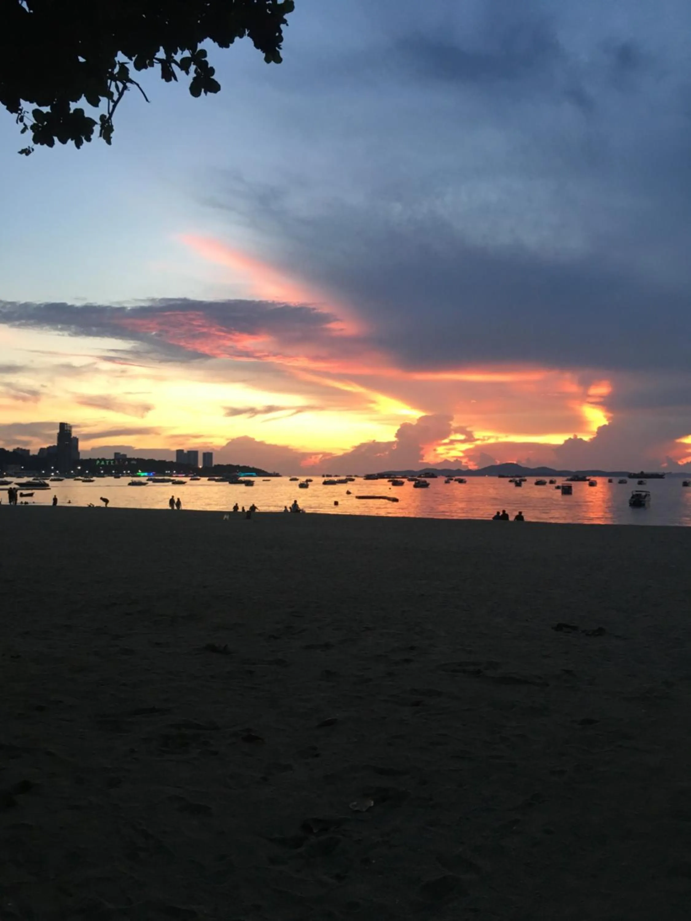 Sunset in B&B View Talay 1B by Franco Jontiem