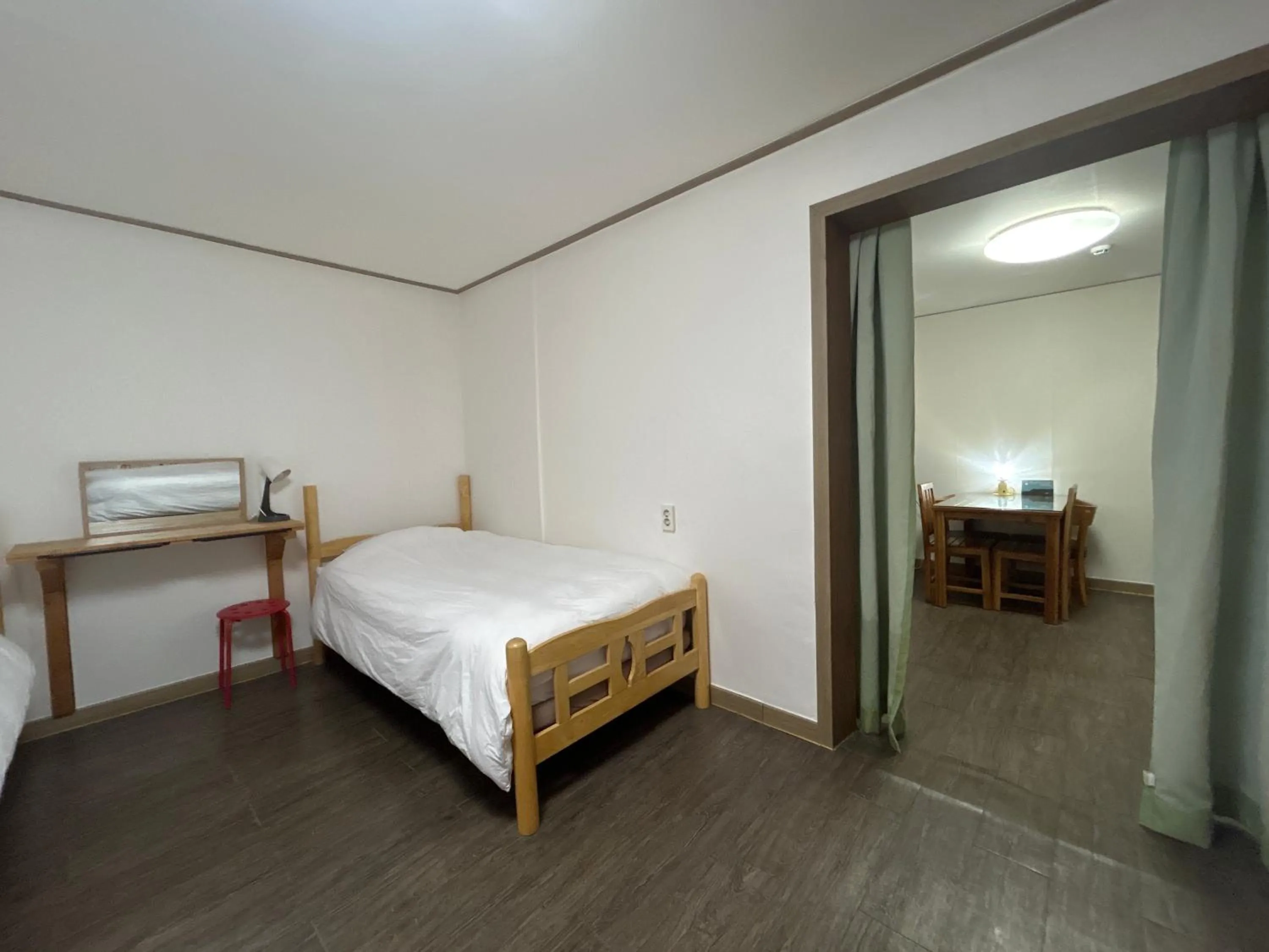 Bed in Gyeongju Momojane Guesthouse