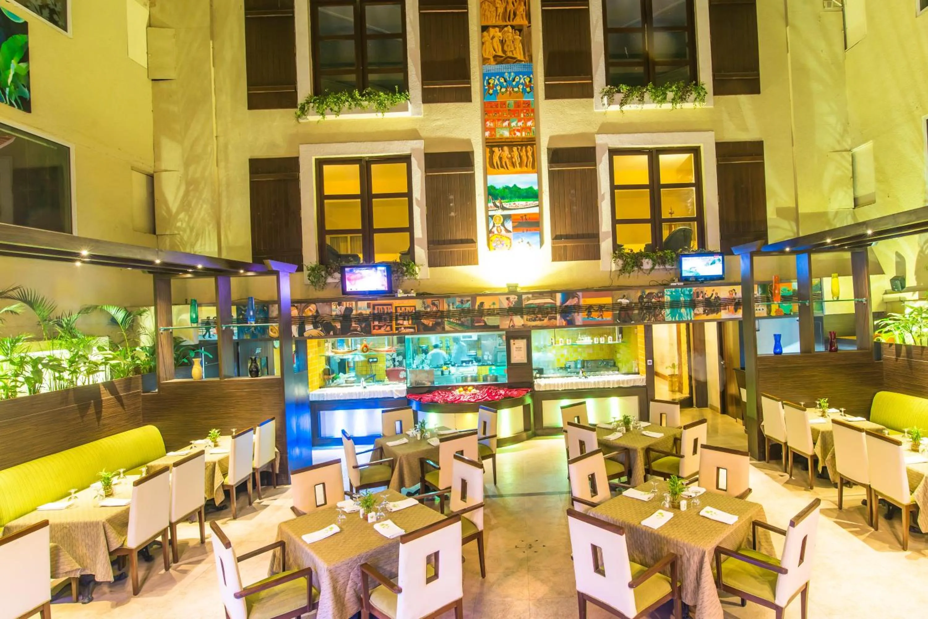 Restaurant/places to eat in Halcyon Hotel Residences Koramangala - Bangalore