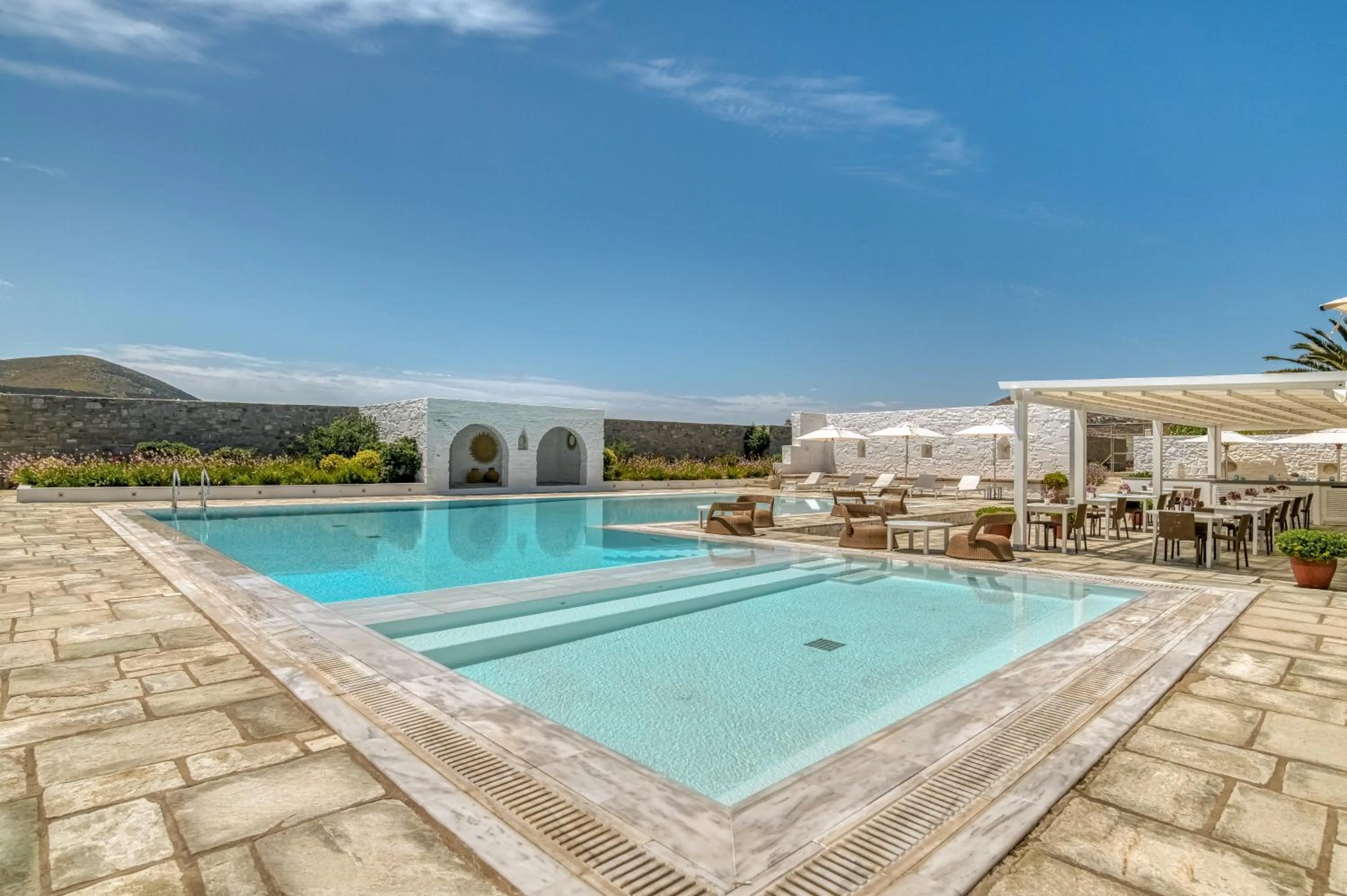 Pool view in Villa Bellonia
