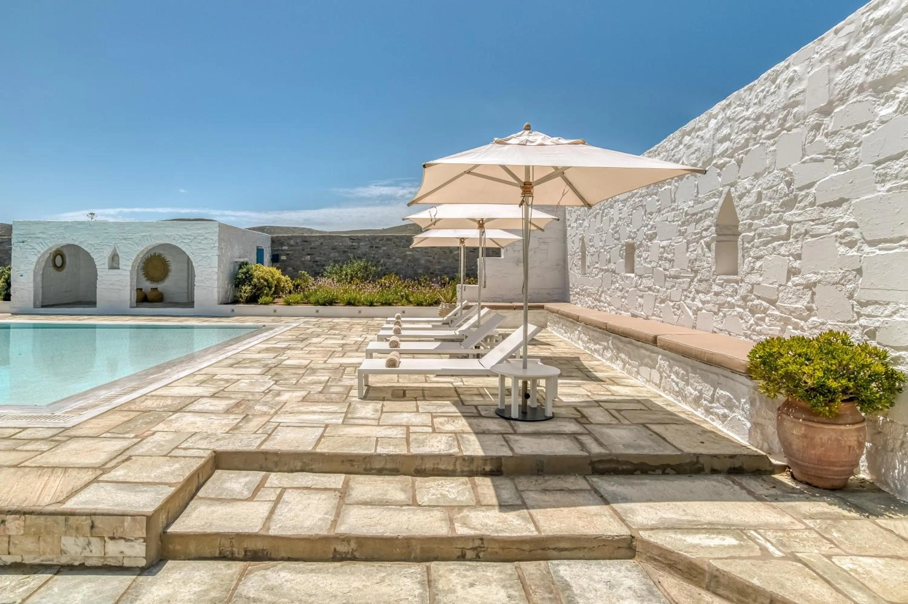 Swimming pool in Villa Bellonia