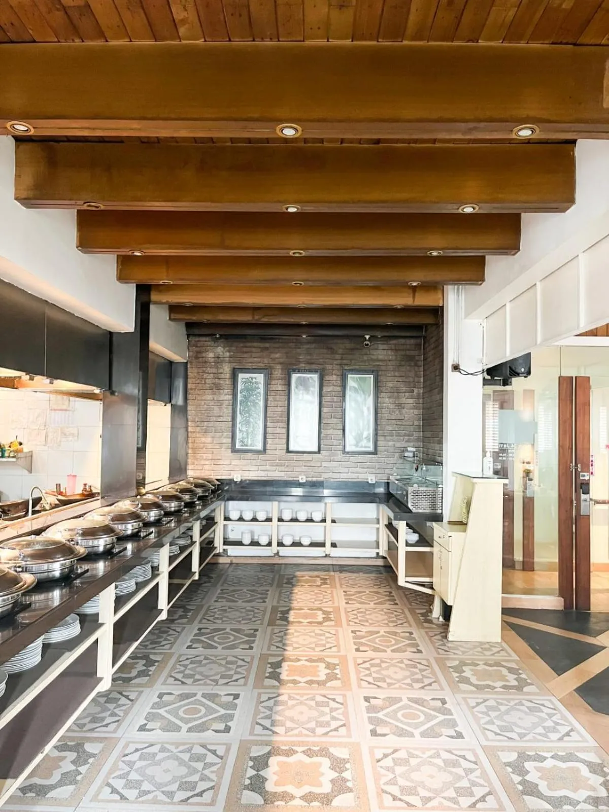 Hotel Wisata Niaga Campus