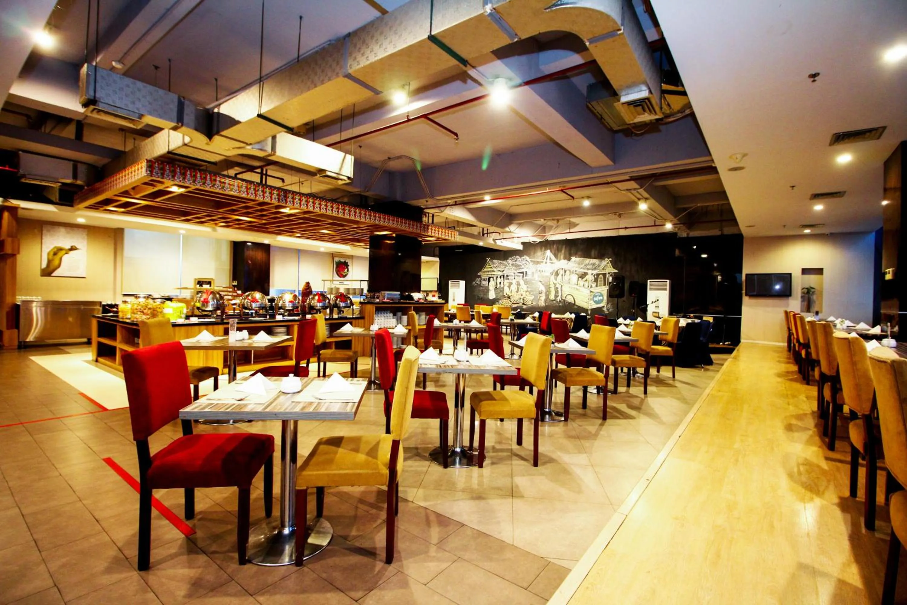 Restaurant/places to eat in Hotel Dafam Pekanbaru