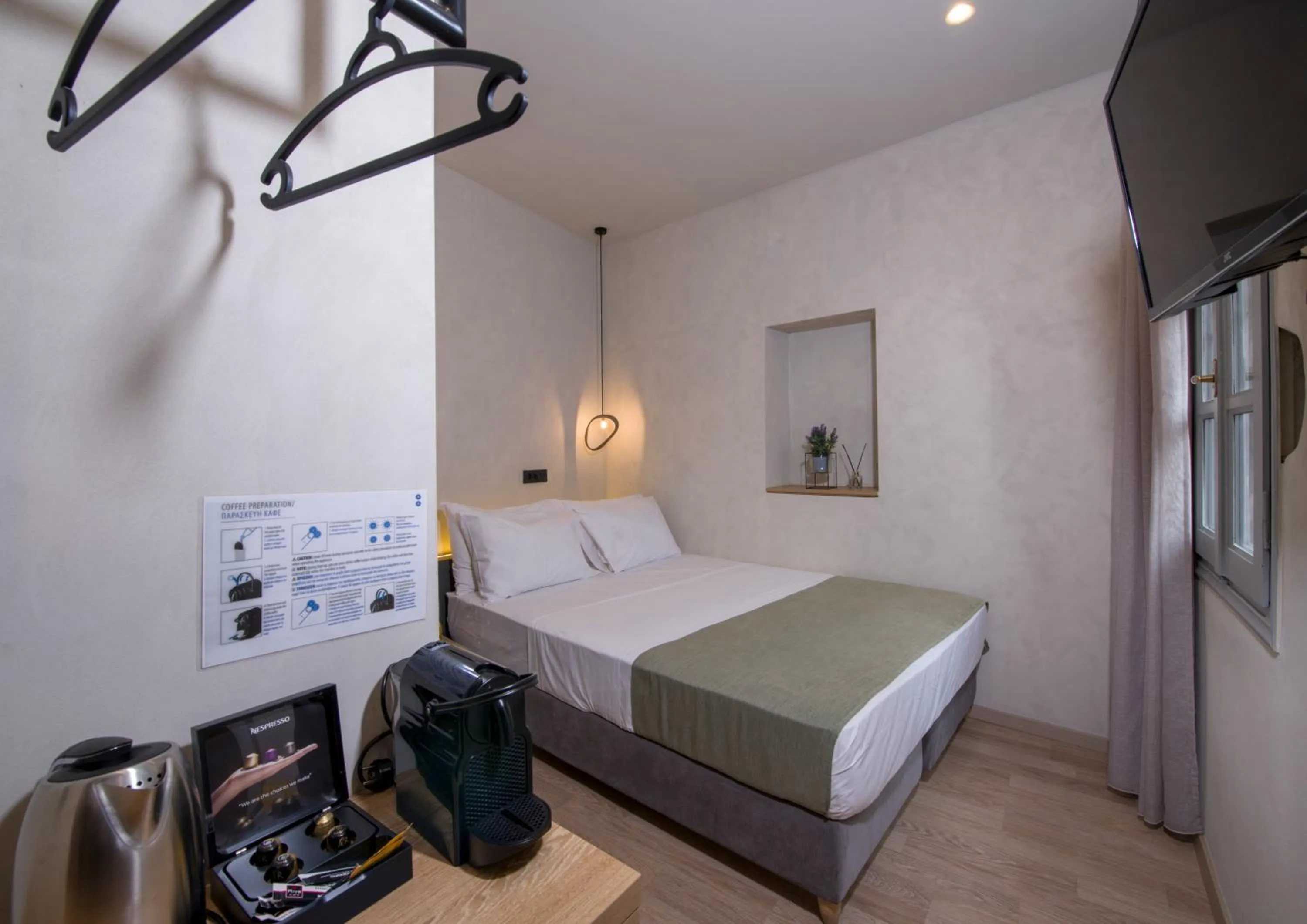 Photo of the whole room, Bed in Cretan Berry Sarpaki