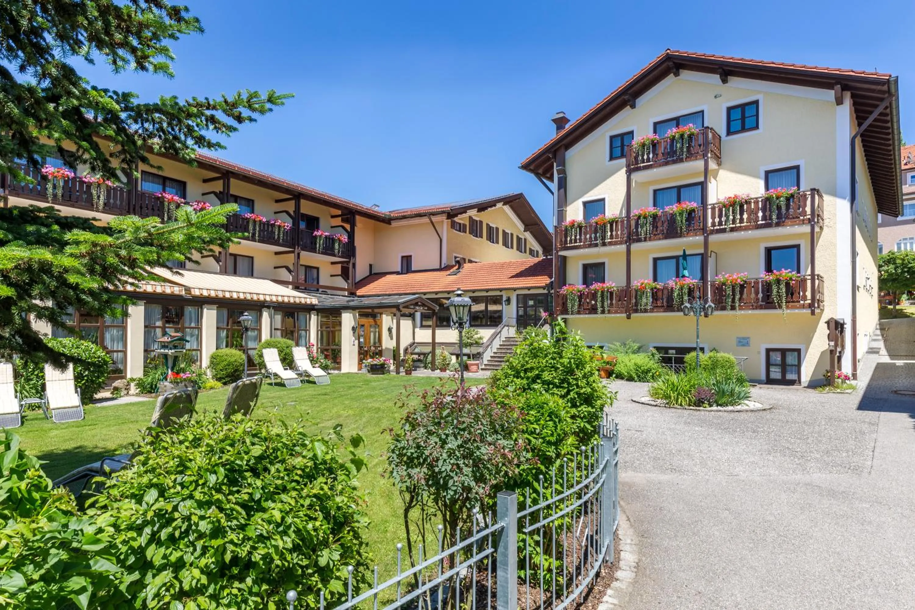 Day in Gräfliches Hotel Alte Post