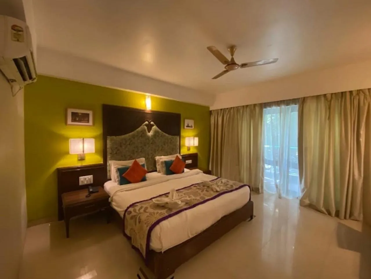 Bedroom, Bed in Tangerine Boutique Resort