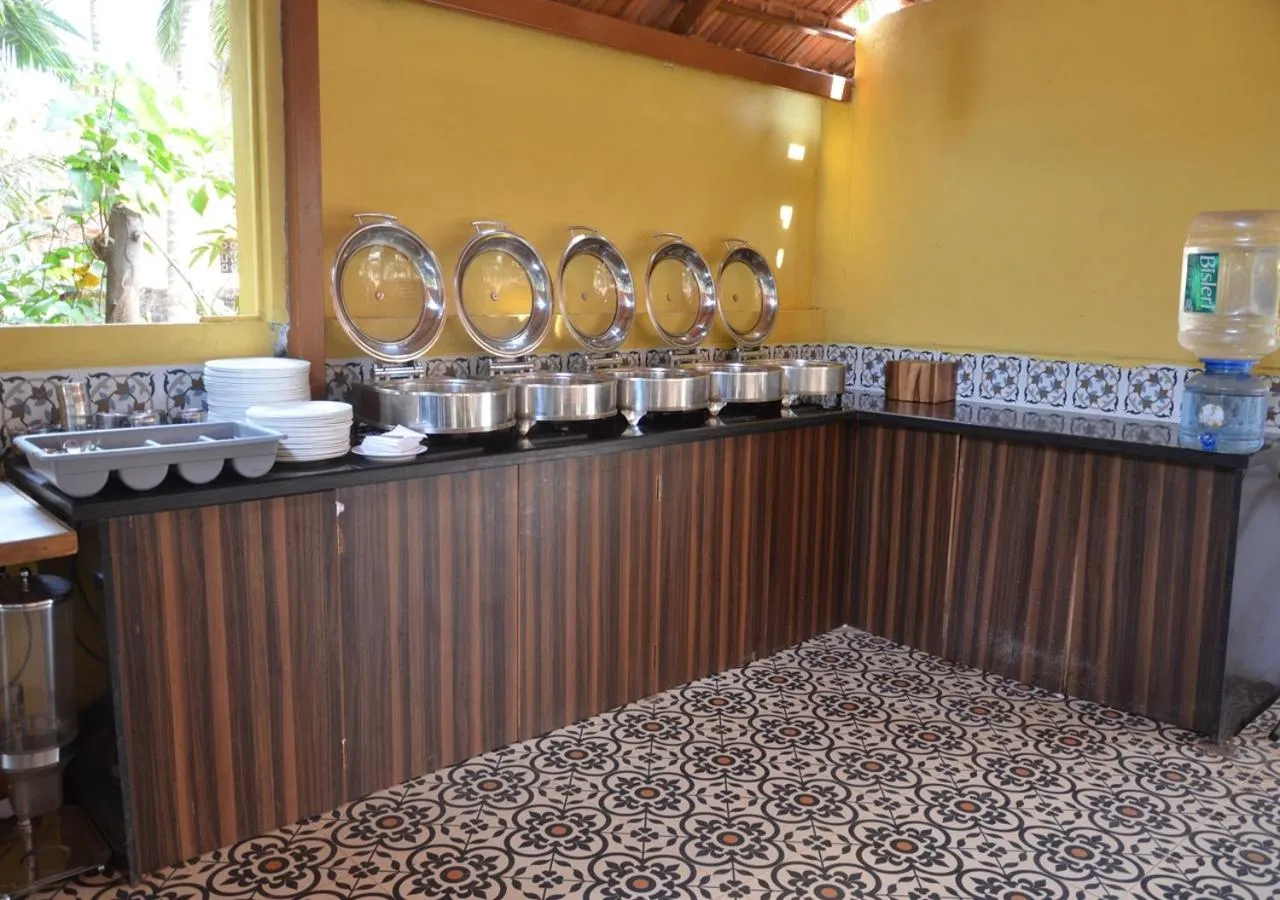 Buffet breakfast in Tangerine Boutique Resort