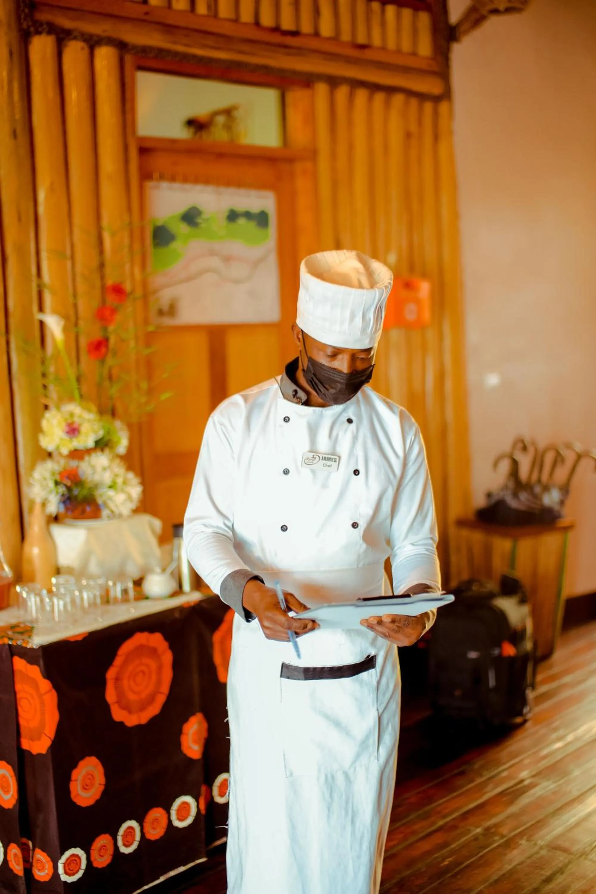 Ingagi Park View Lodge