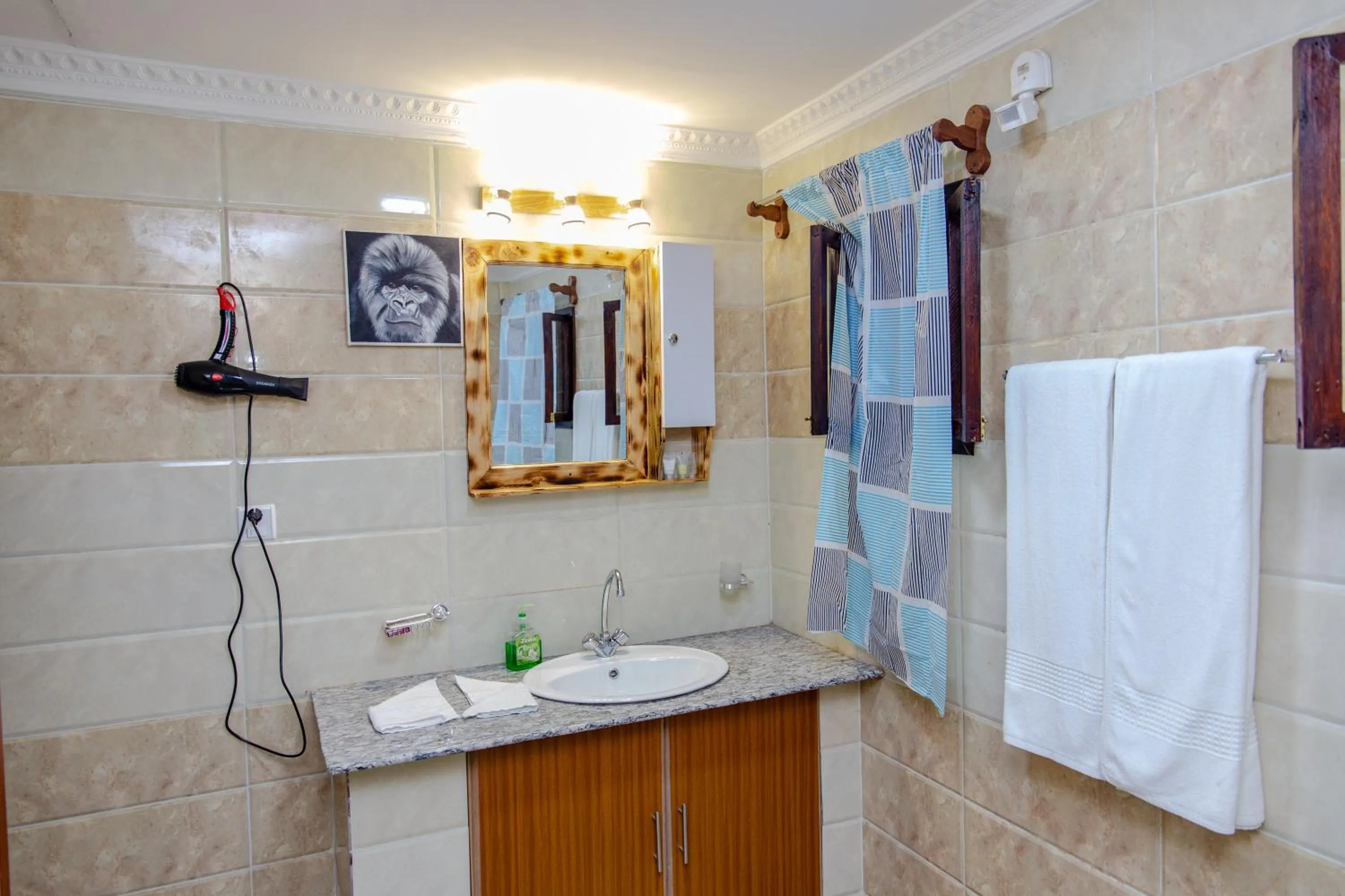 Decorative detail in Ingagi Park View Lodge