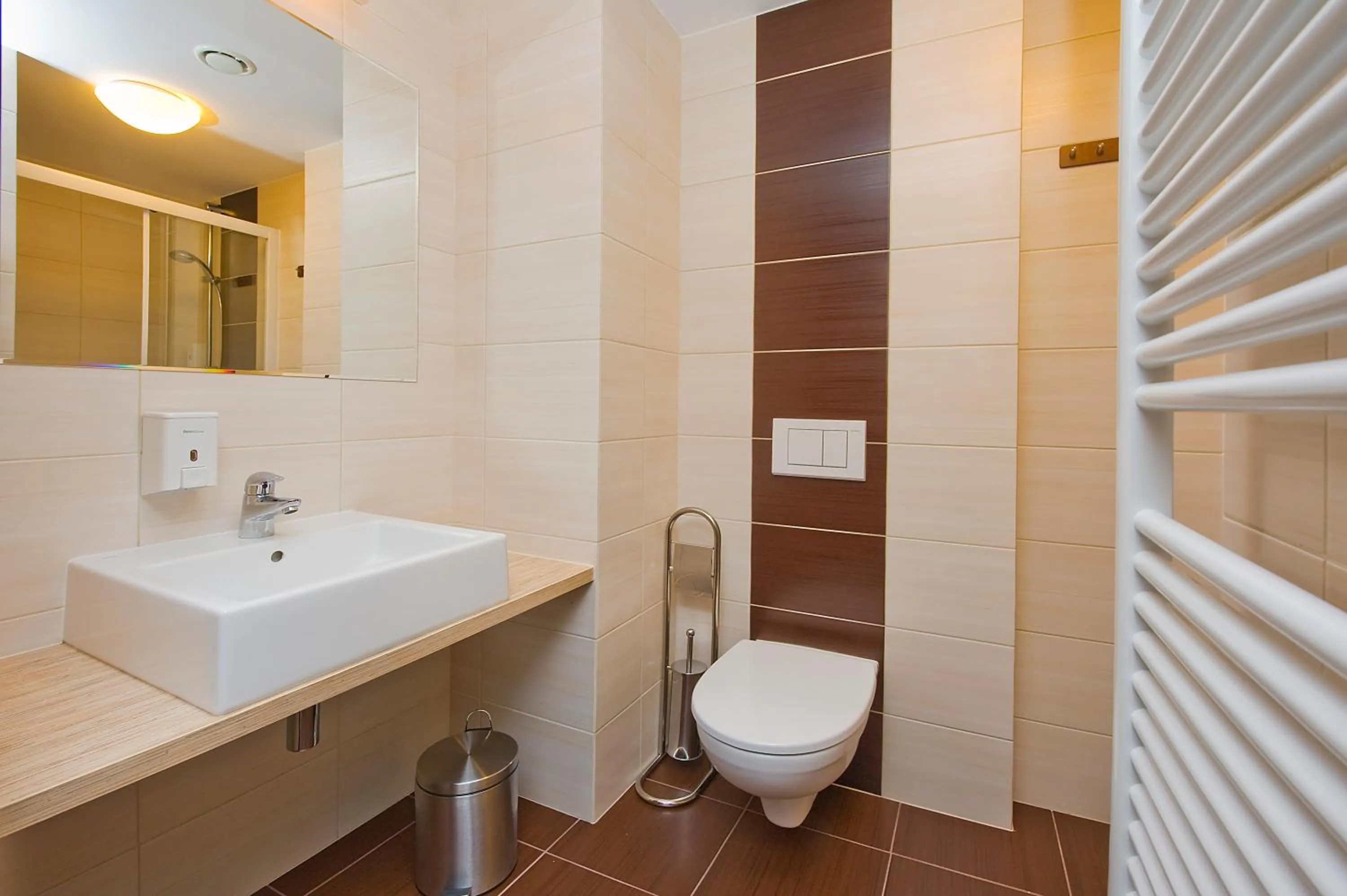 Shower in Hotel Cztery Brzozy Gdańsk Kowale