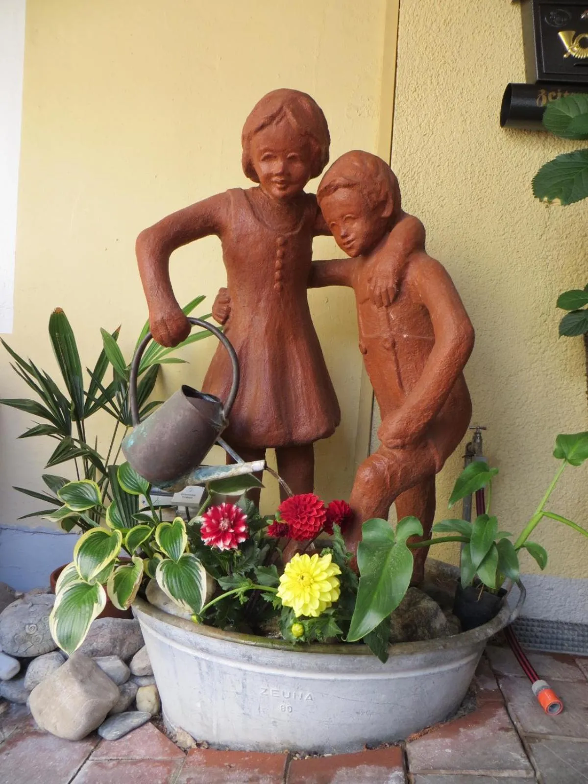 Decorative detail in Hotel Cebulj