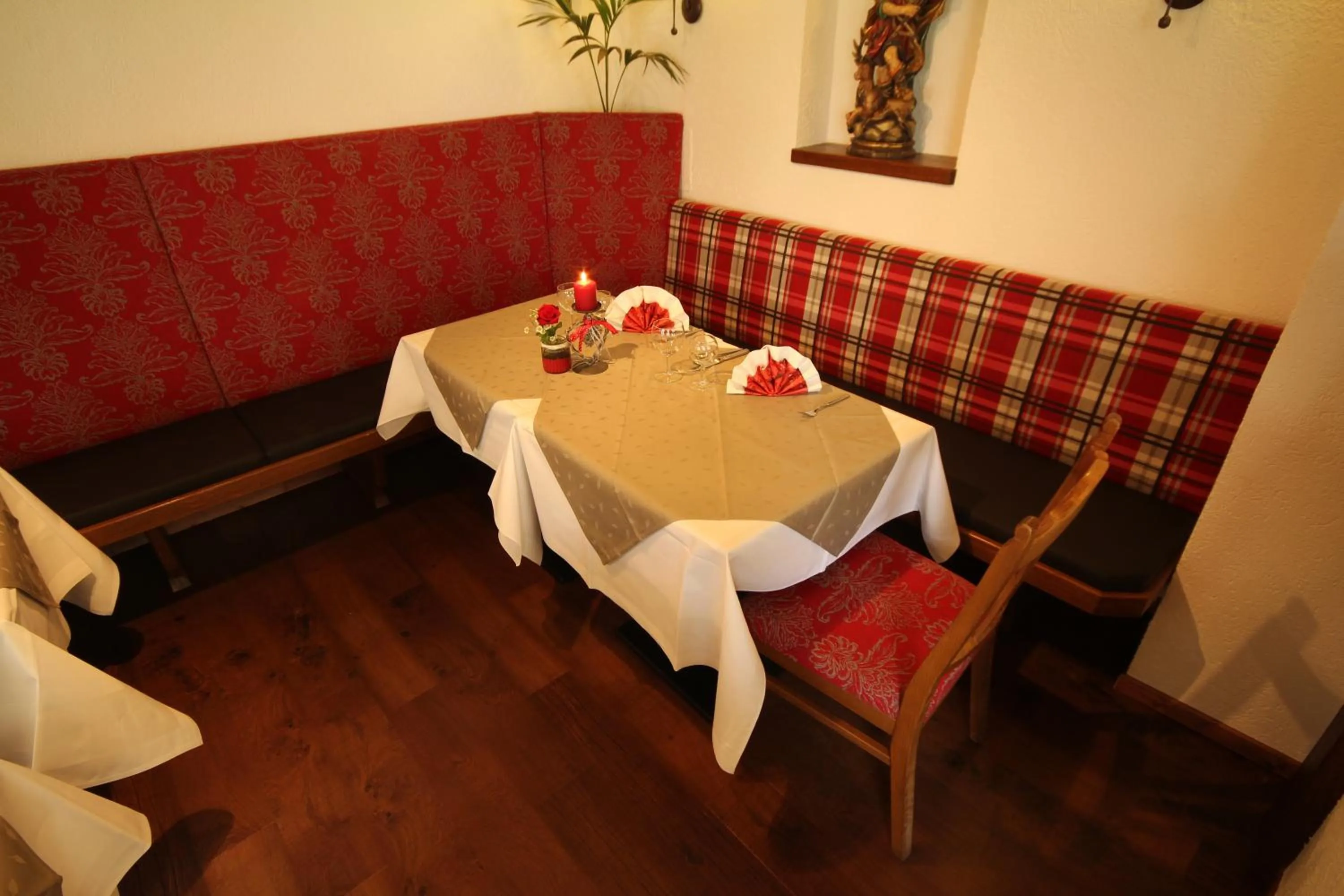 Restaurant/places to eat in Hotel Cebulj