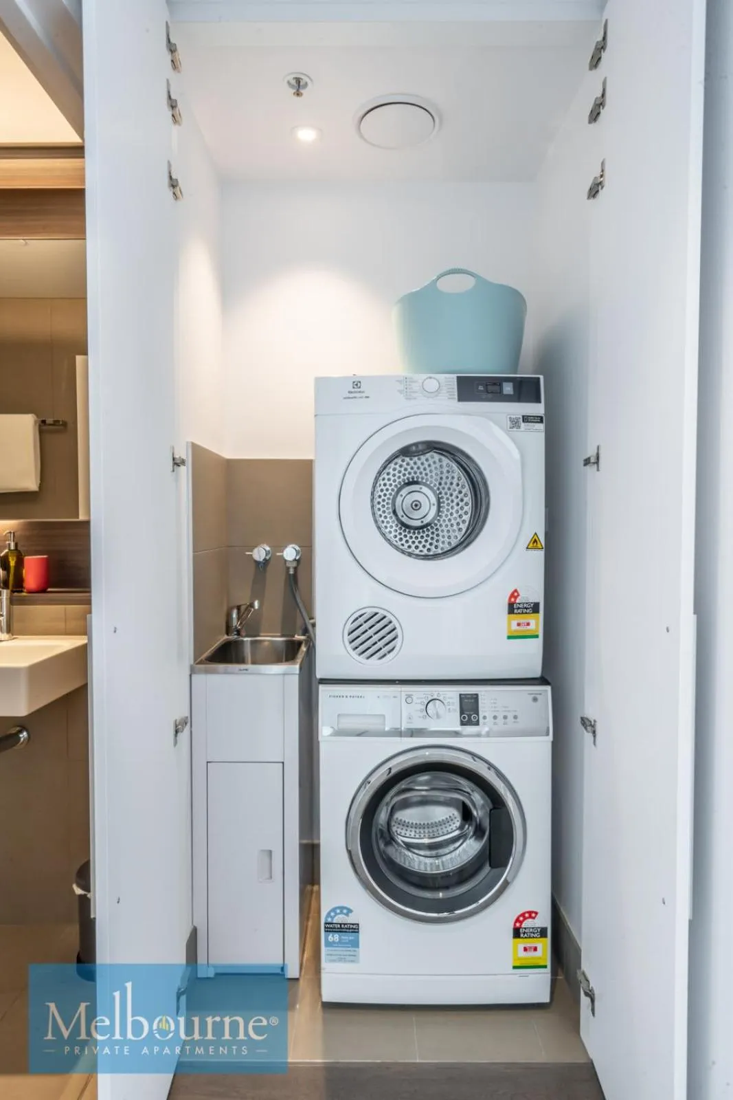 laundry in Melbourne Private Apartments - Collins Wharf Waterfront, Docklands