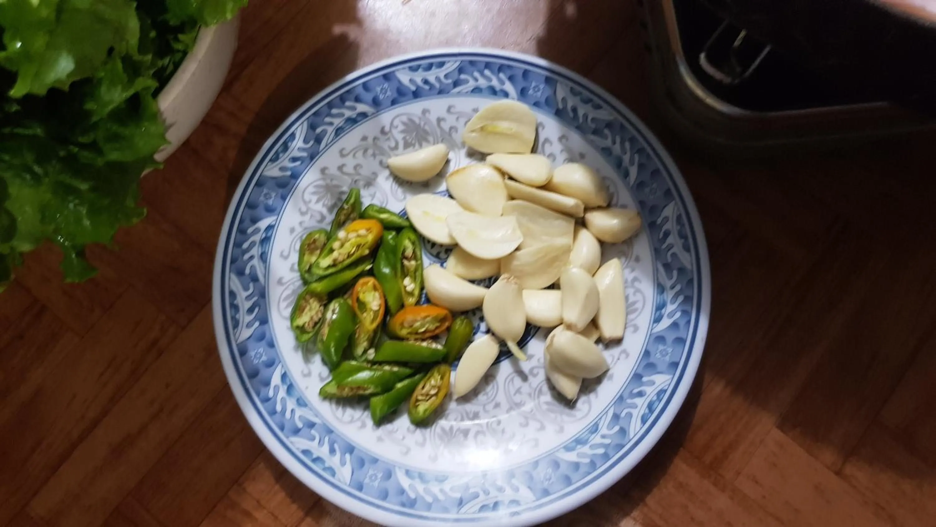 Food in ES Deurali Resort