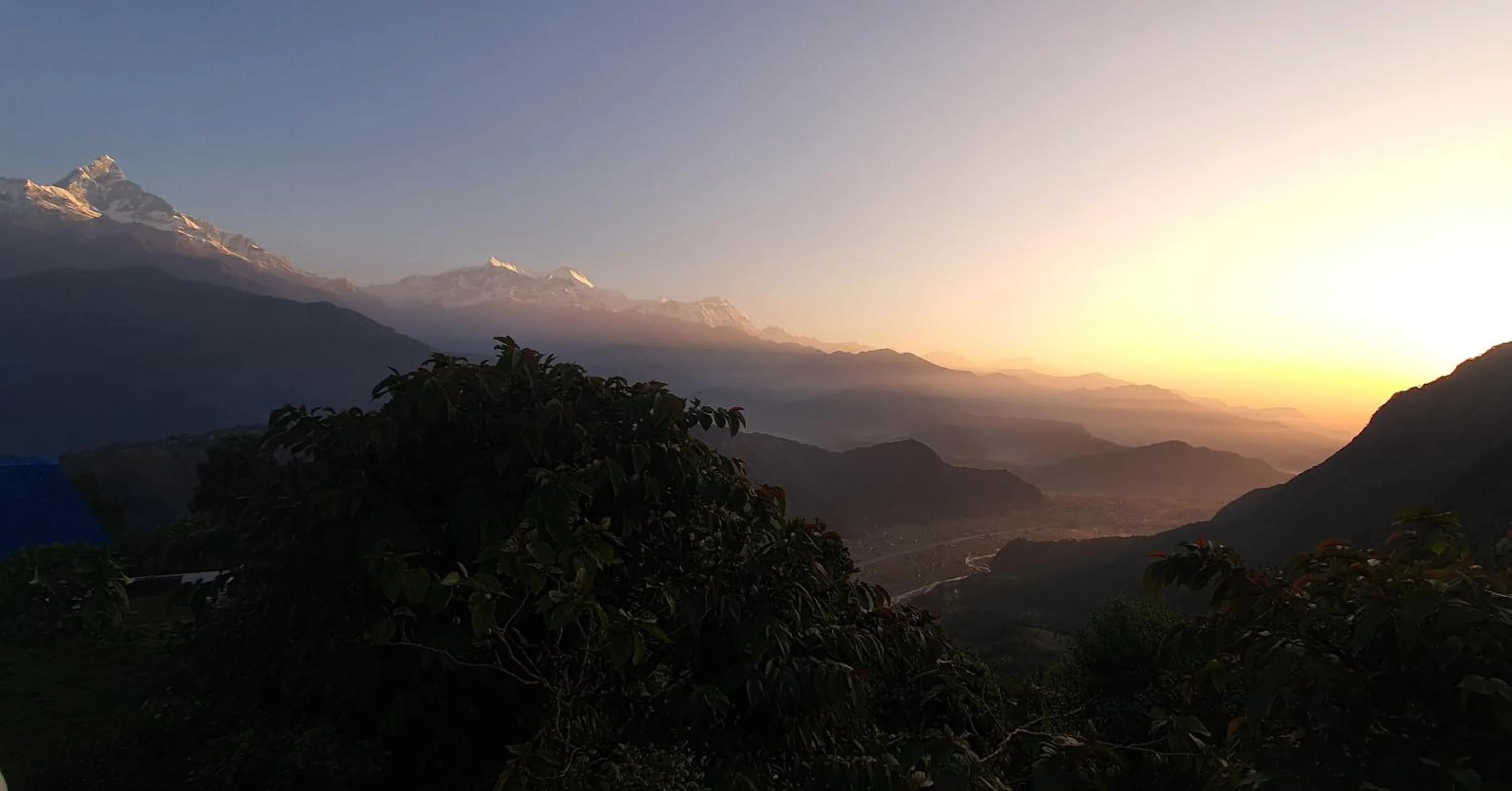Hiking in ES Deurali Resort