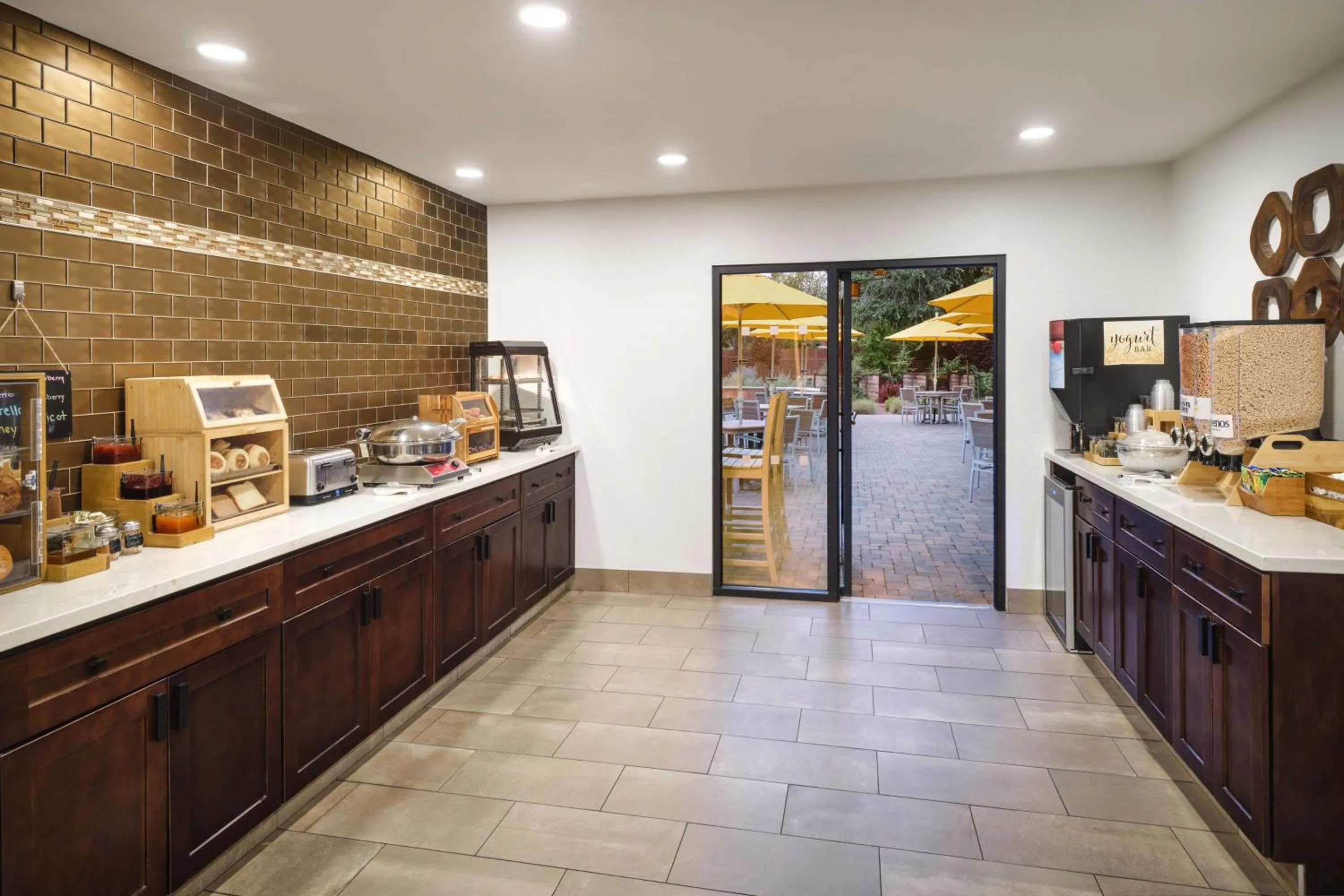 Breakfast in Aiden by Best Western Sedona