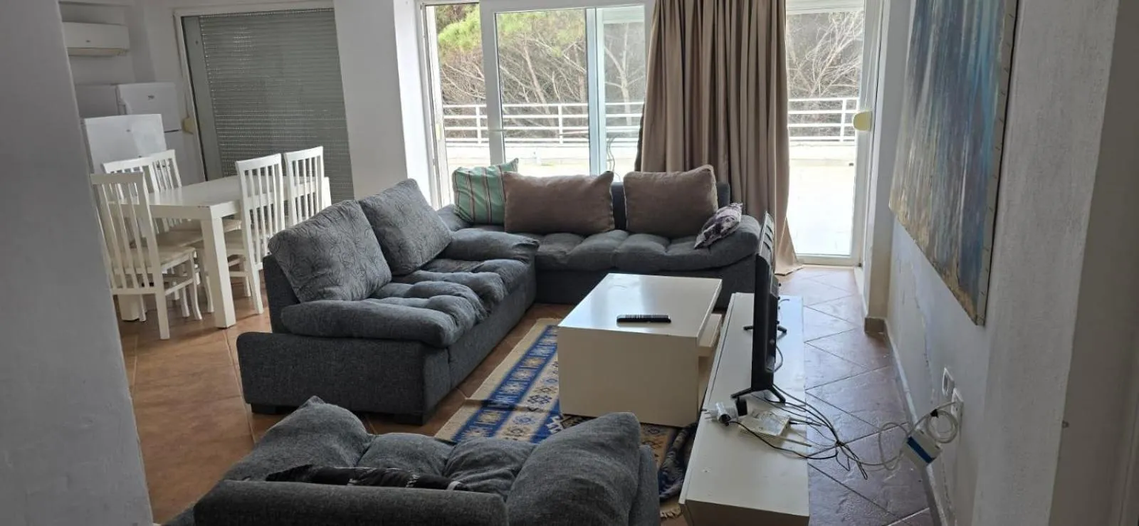Three-Bedroom Premium Apartment with Balcony in Marea Resort