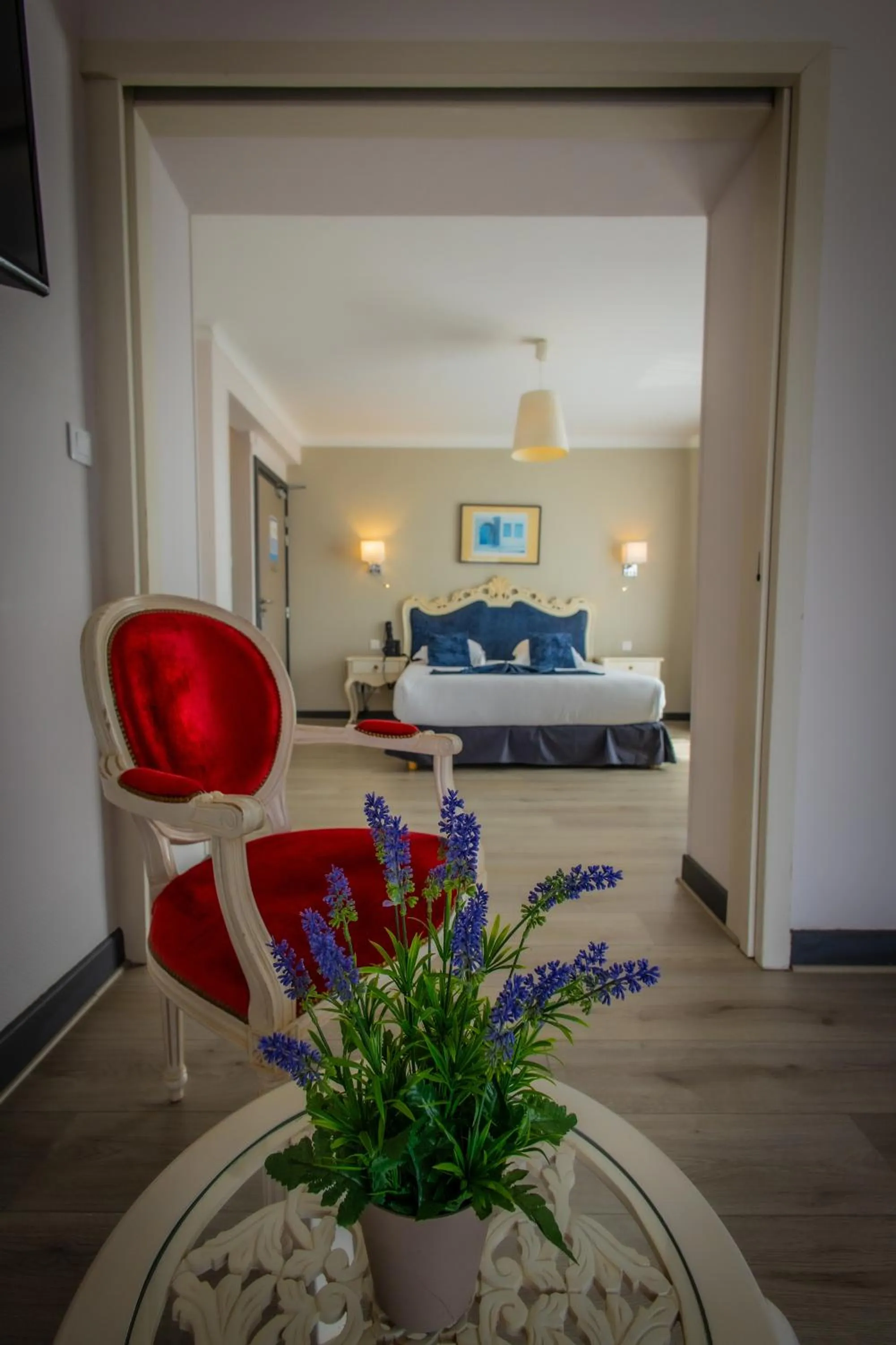 Bed in Alexain Hotel Restaurant & Wellness - Colmar Ouest