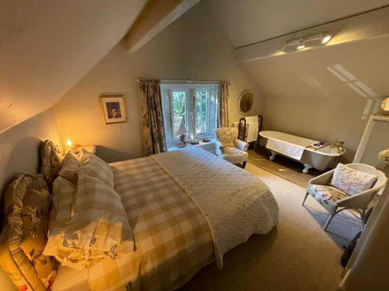 Bed in Sycamore cottage