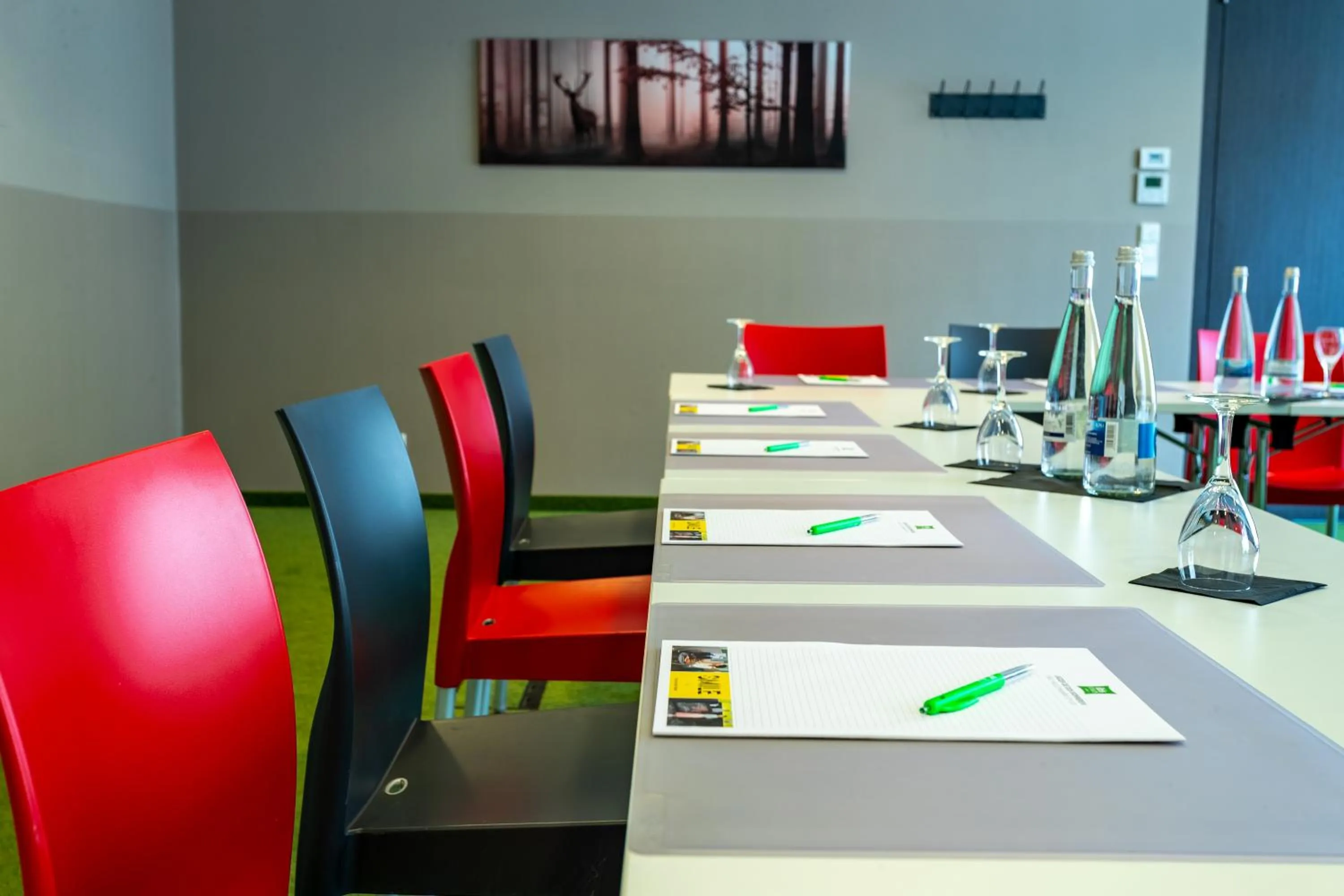 Meeting/conference room in ibis Styles Karlsruhe Ettlingen