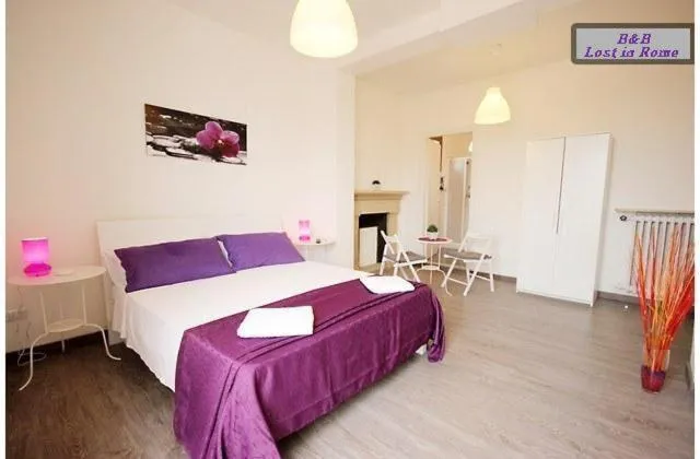 Bed in B&B Lost in Rome