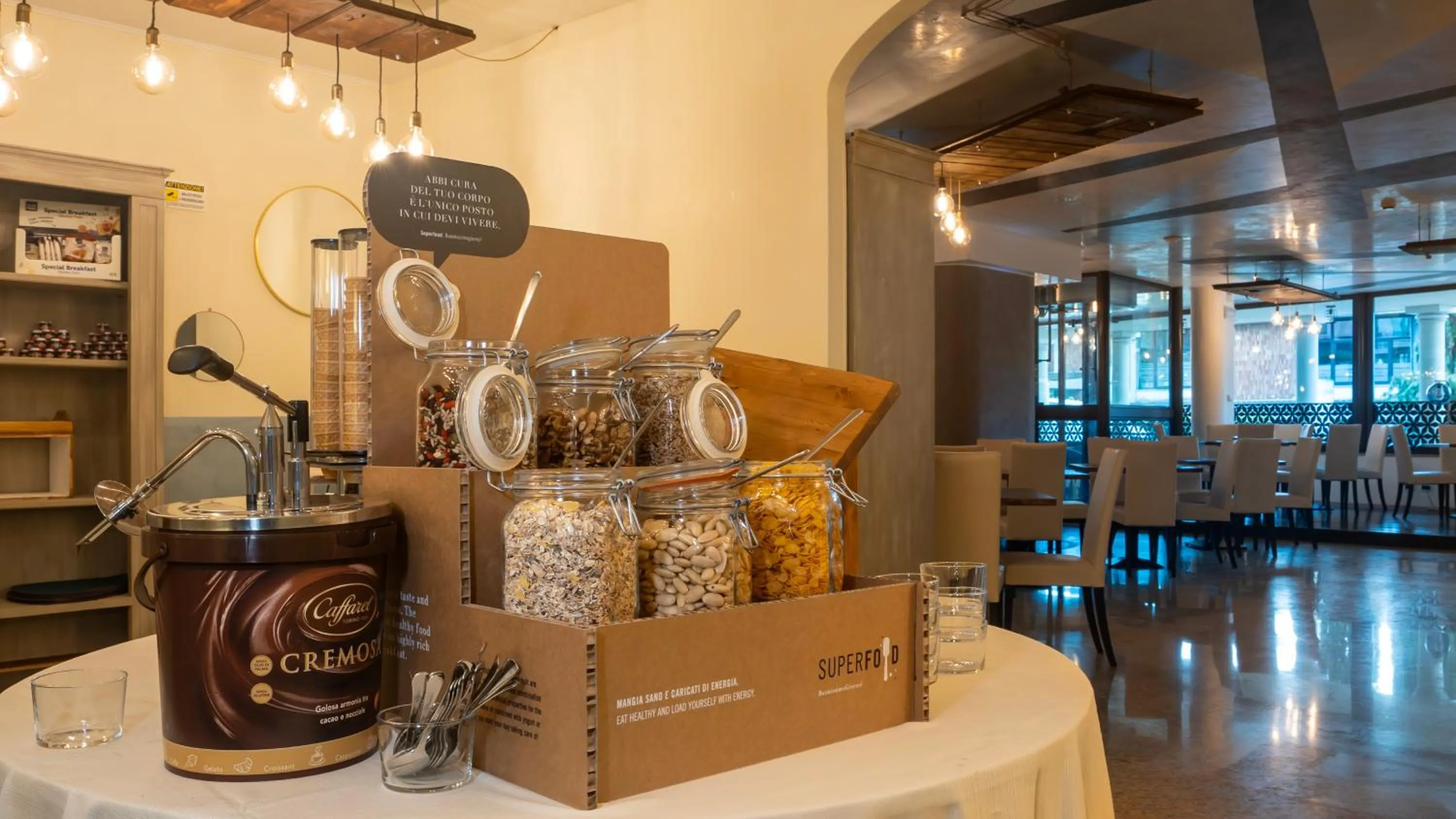 Breakfast in Gardone Palace Hotel