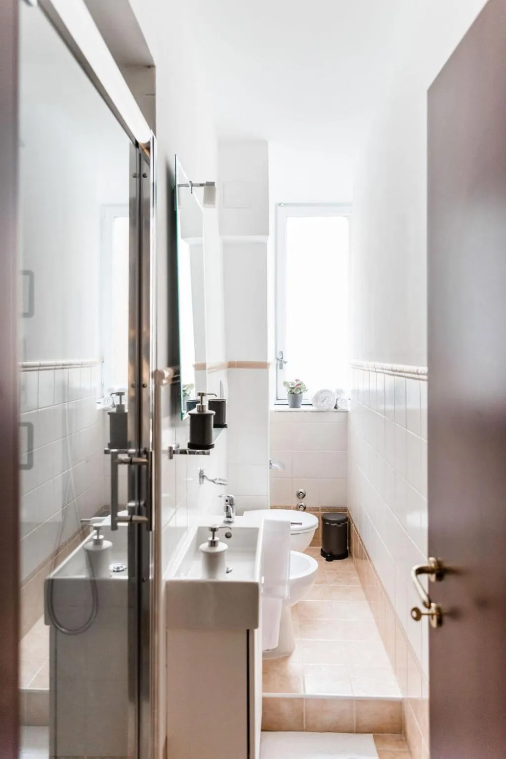 Shower in Alea Home Roma