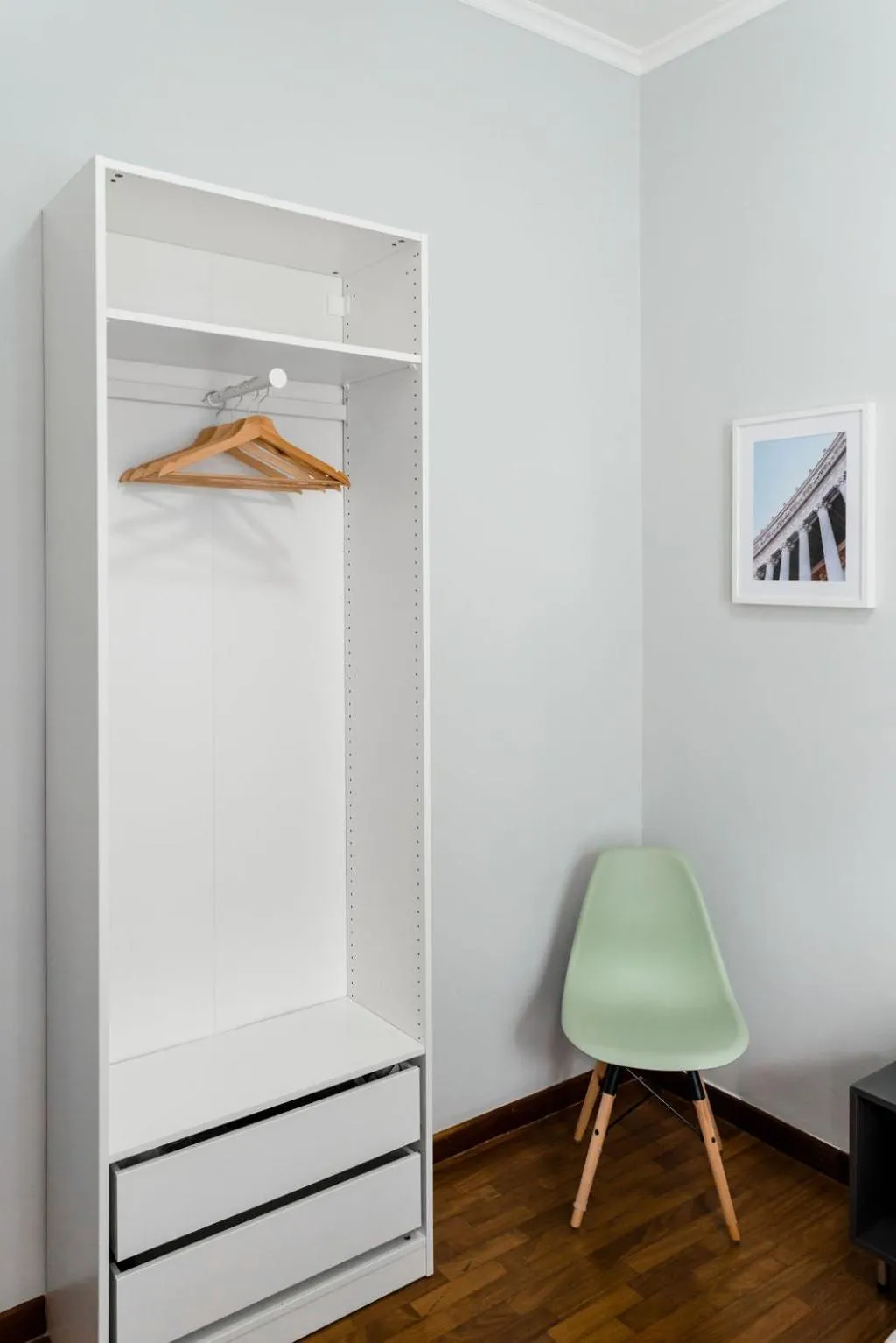 Photo of the whole room in Alea Home Roma