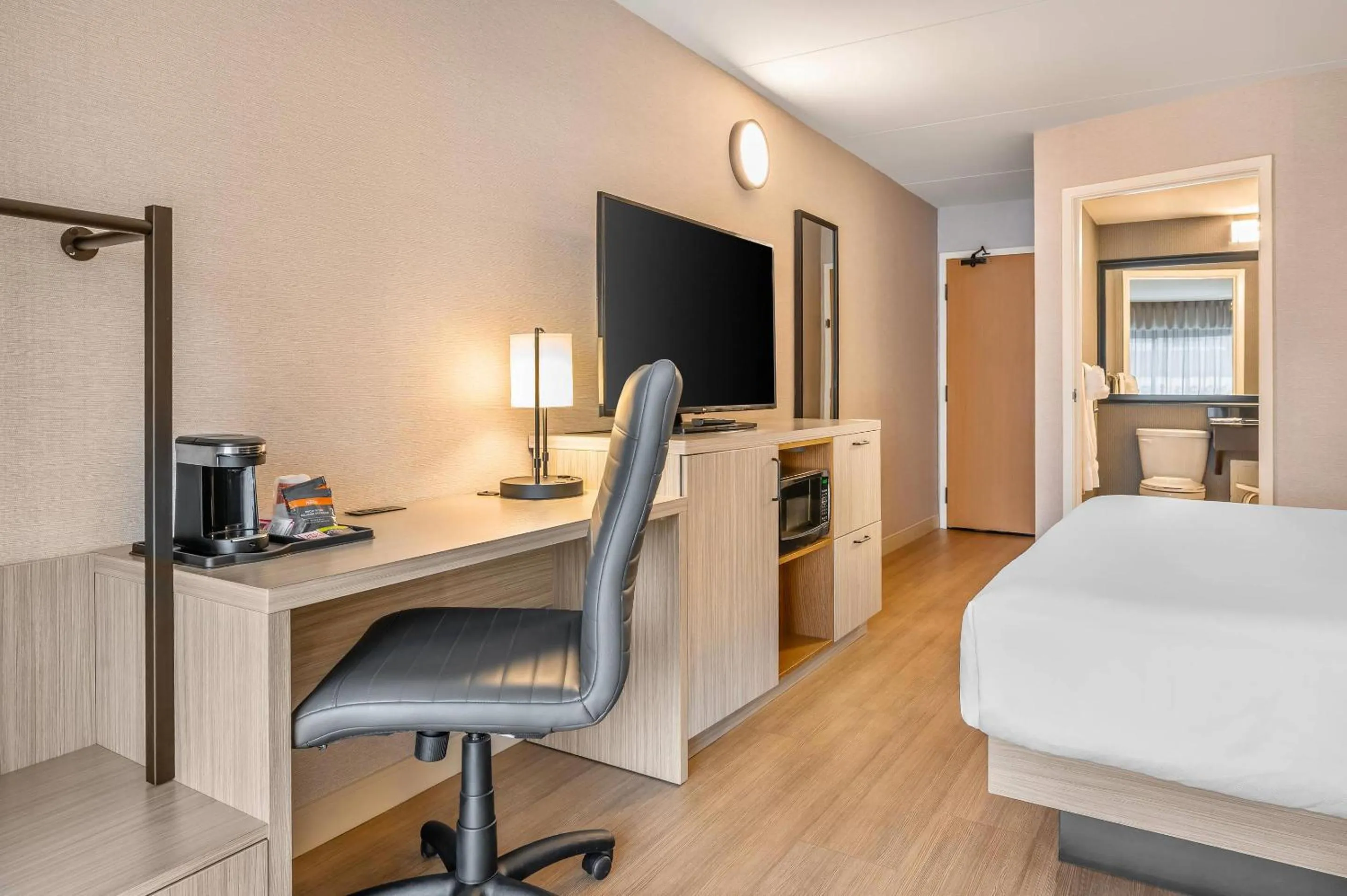 Bedroom, Bed in Comfort Inn