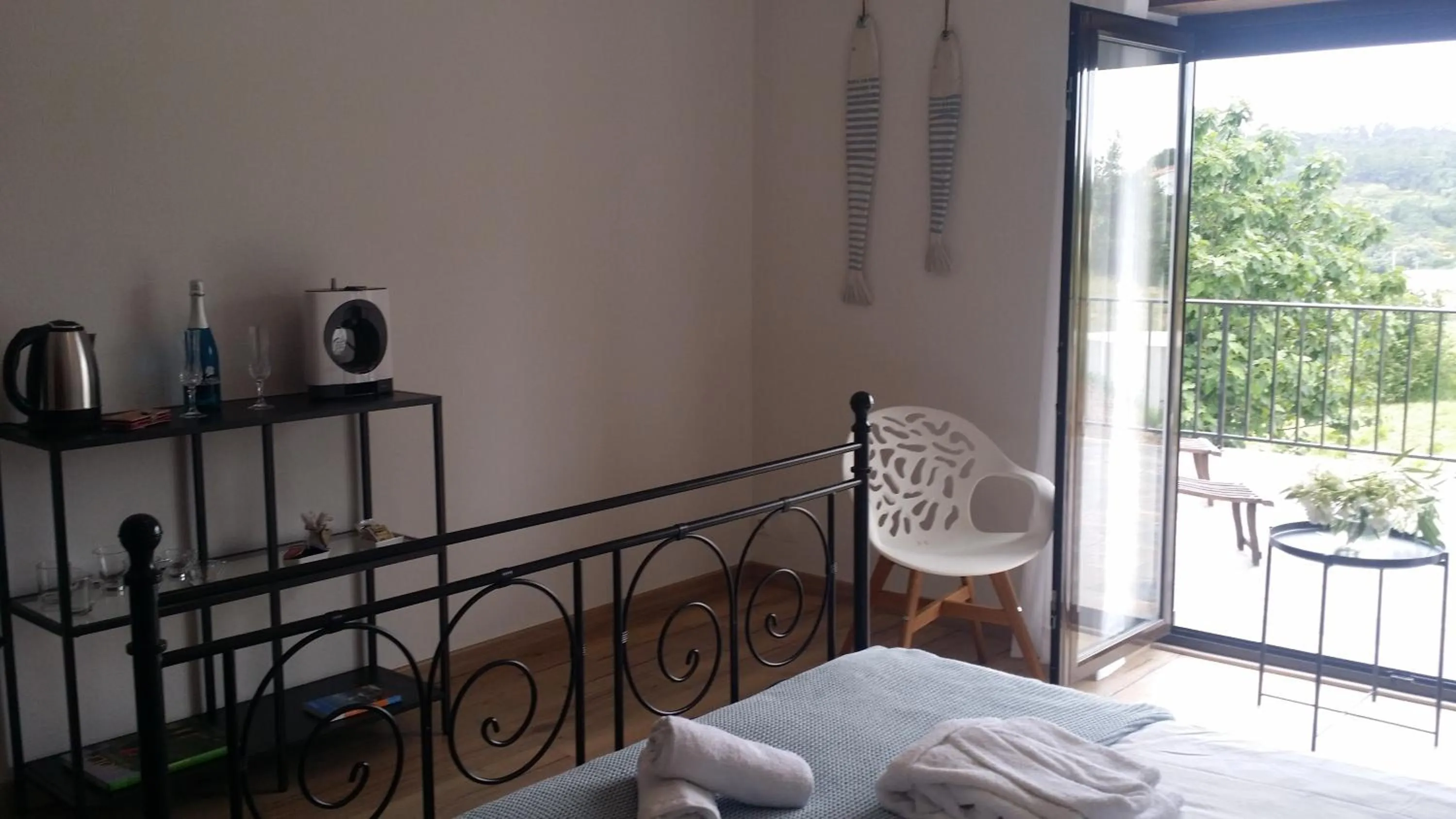 Bed in BB Silvercoast Casa das Flores