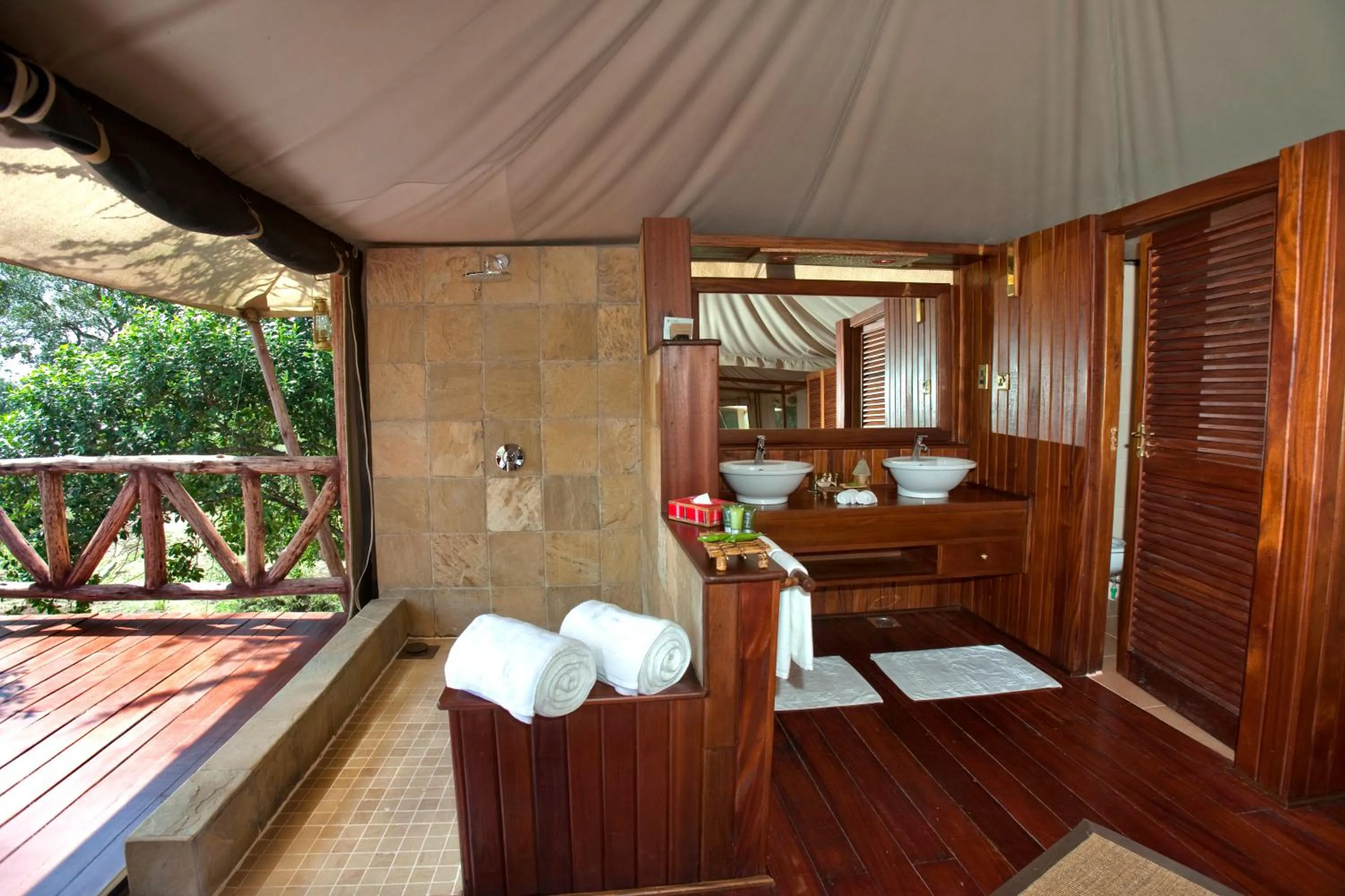 Bathroom in Neptune Mara Rianta Luxury Camp - All Inclusive.