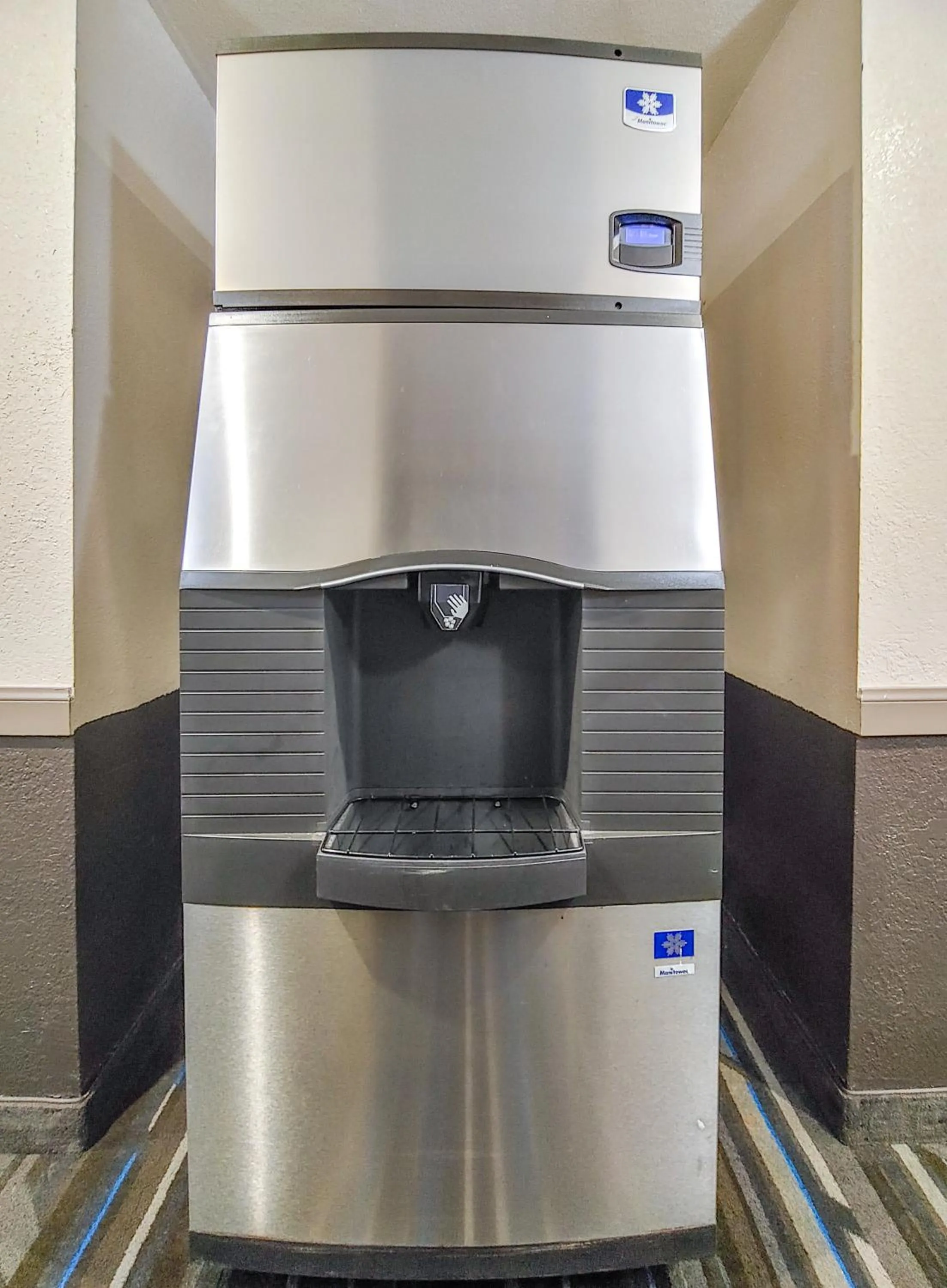 Area and facilities in Buena Vista Motor Inn