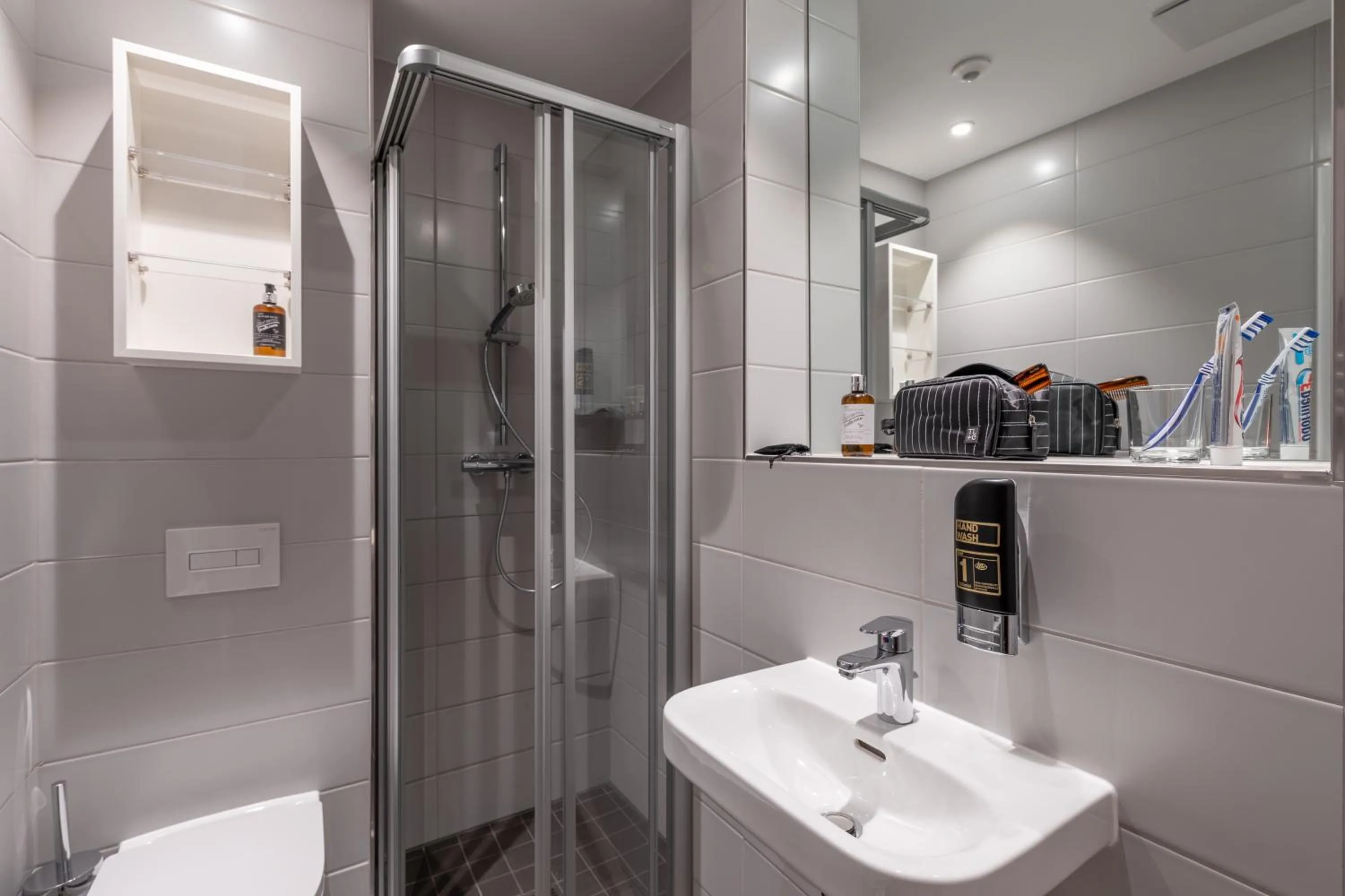 Bathroom in Serways Hotel Waldmohr