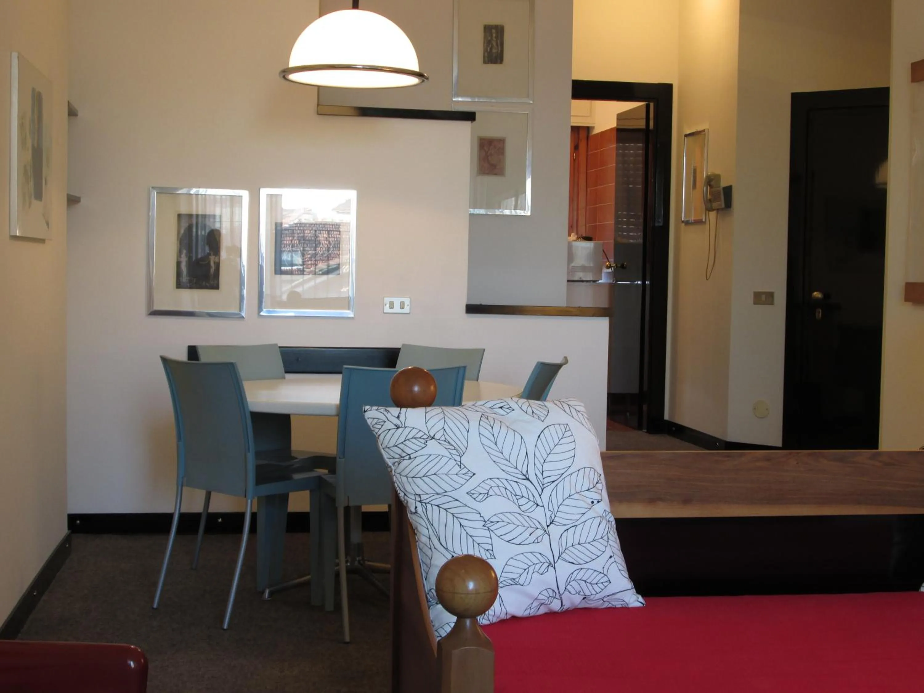 Dining area in Residence Domus