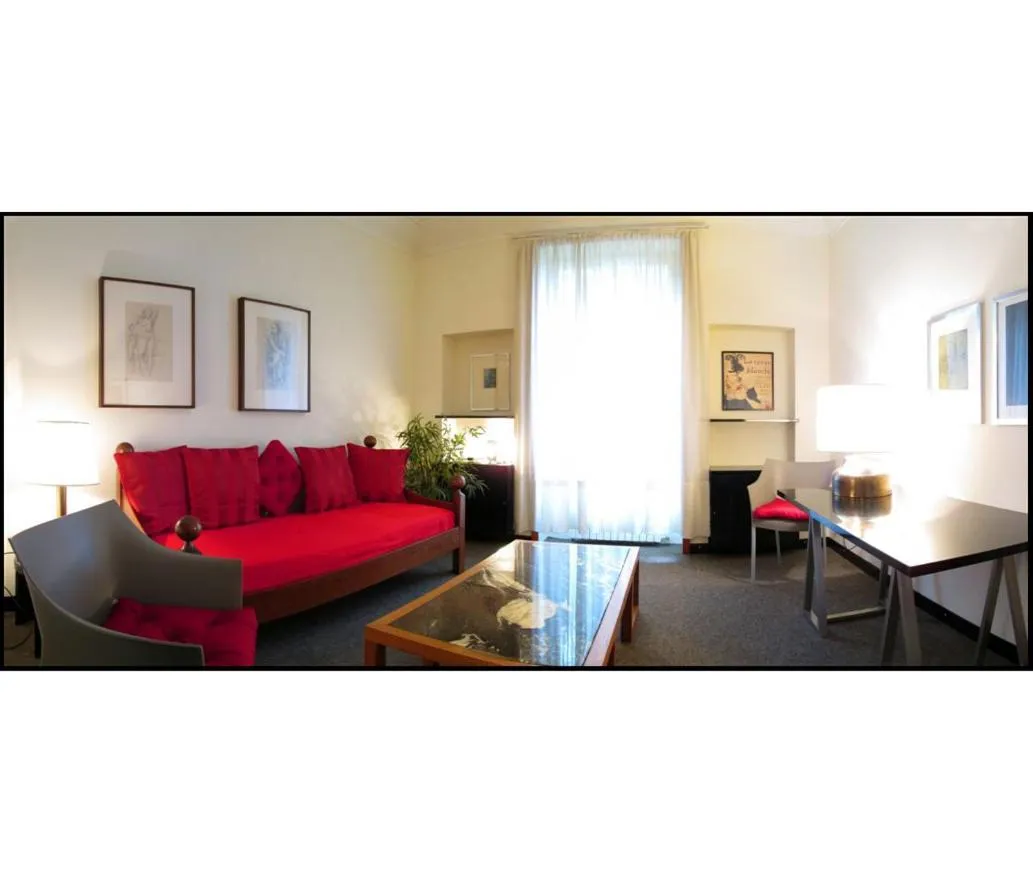 Day in Residence Domus