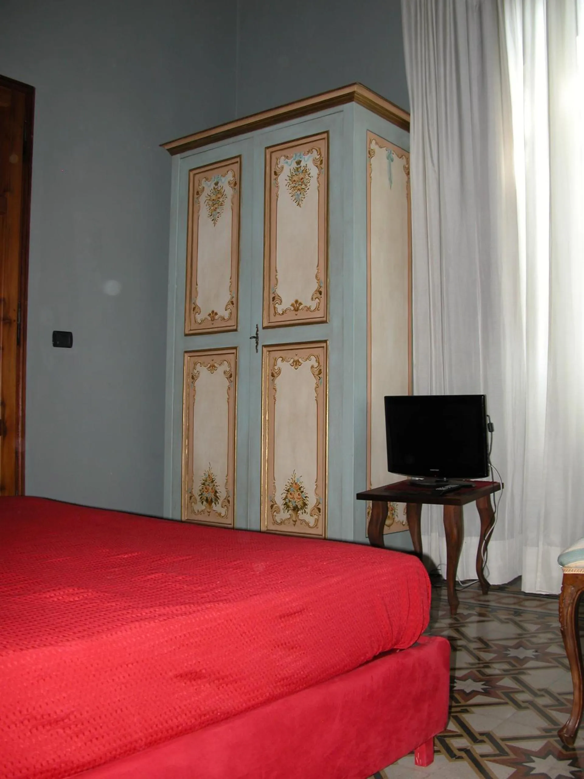 Bed in Villa Patrizia B&B
