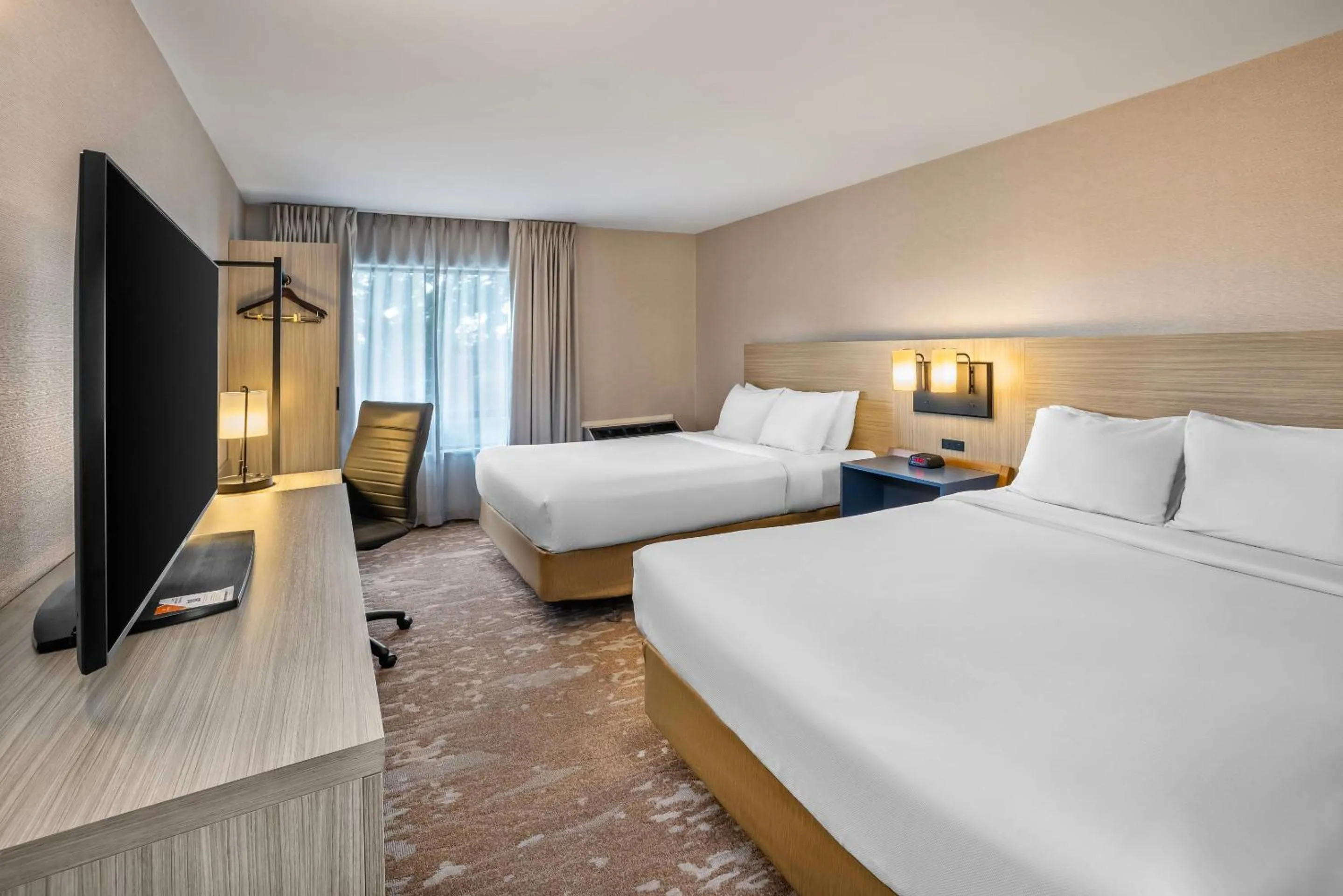 Bedroom, Bed in Comfort Inn East