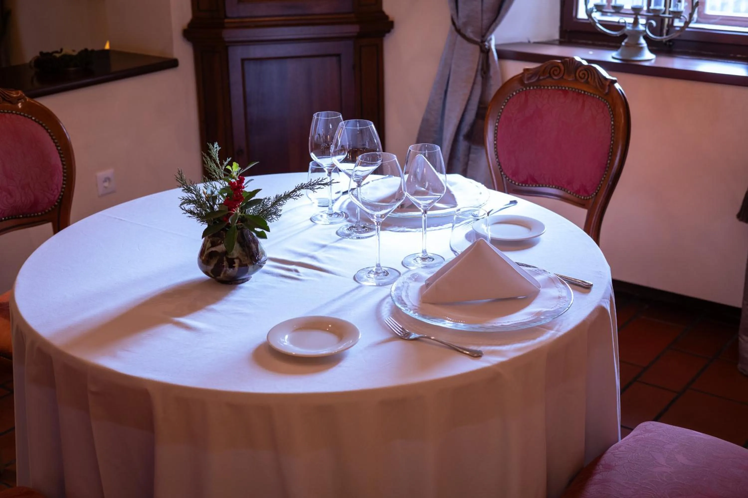 Dining area in Kendov Dvorec