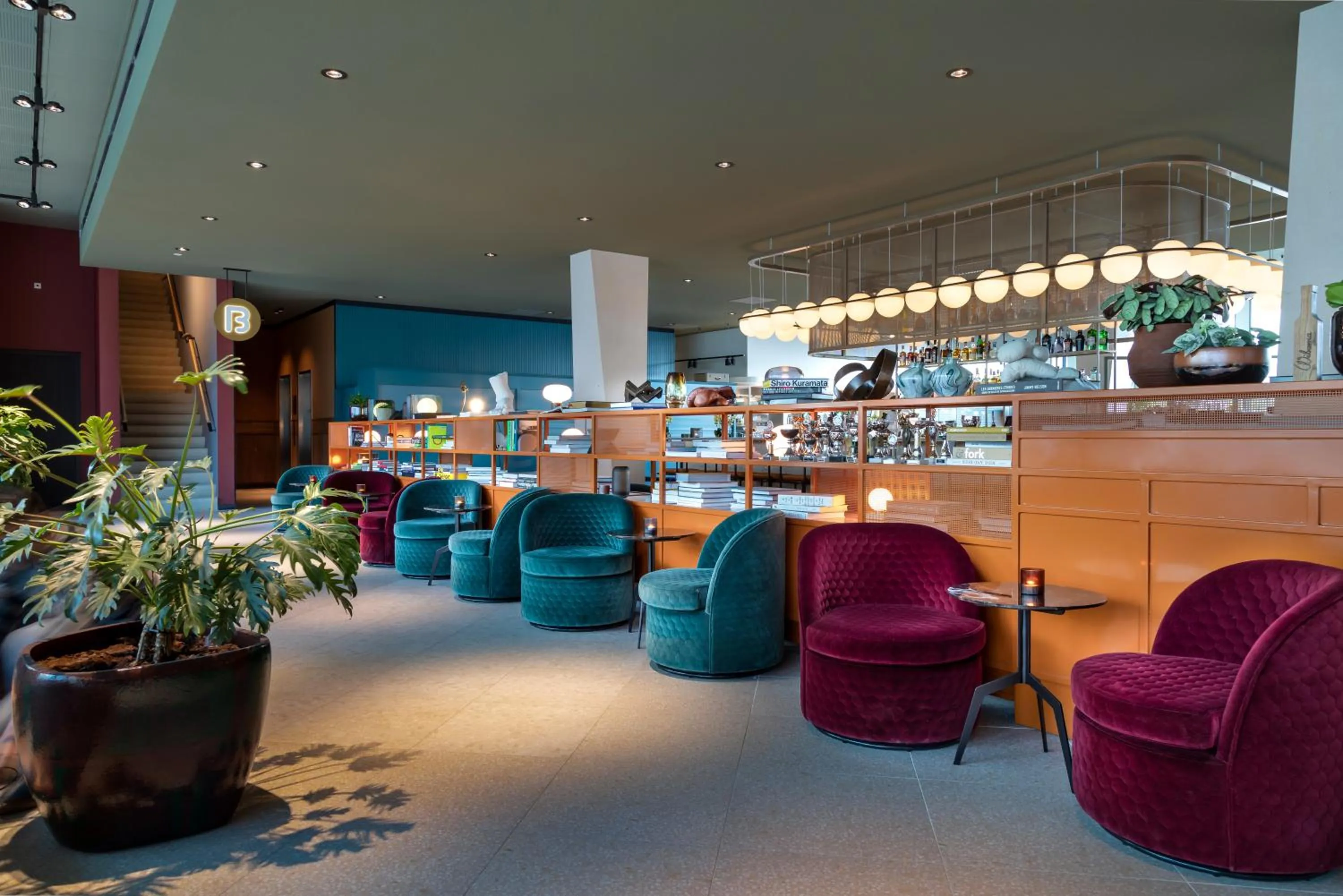 Lounge or bar in Olympic Hotel